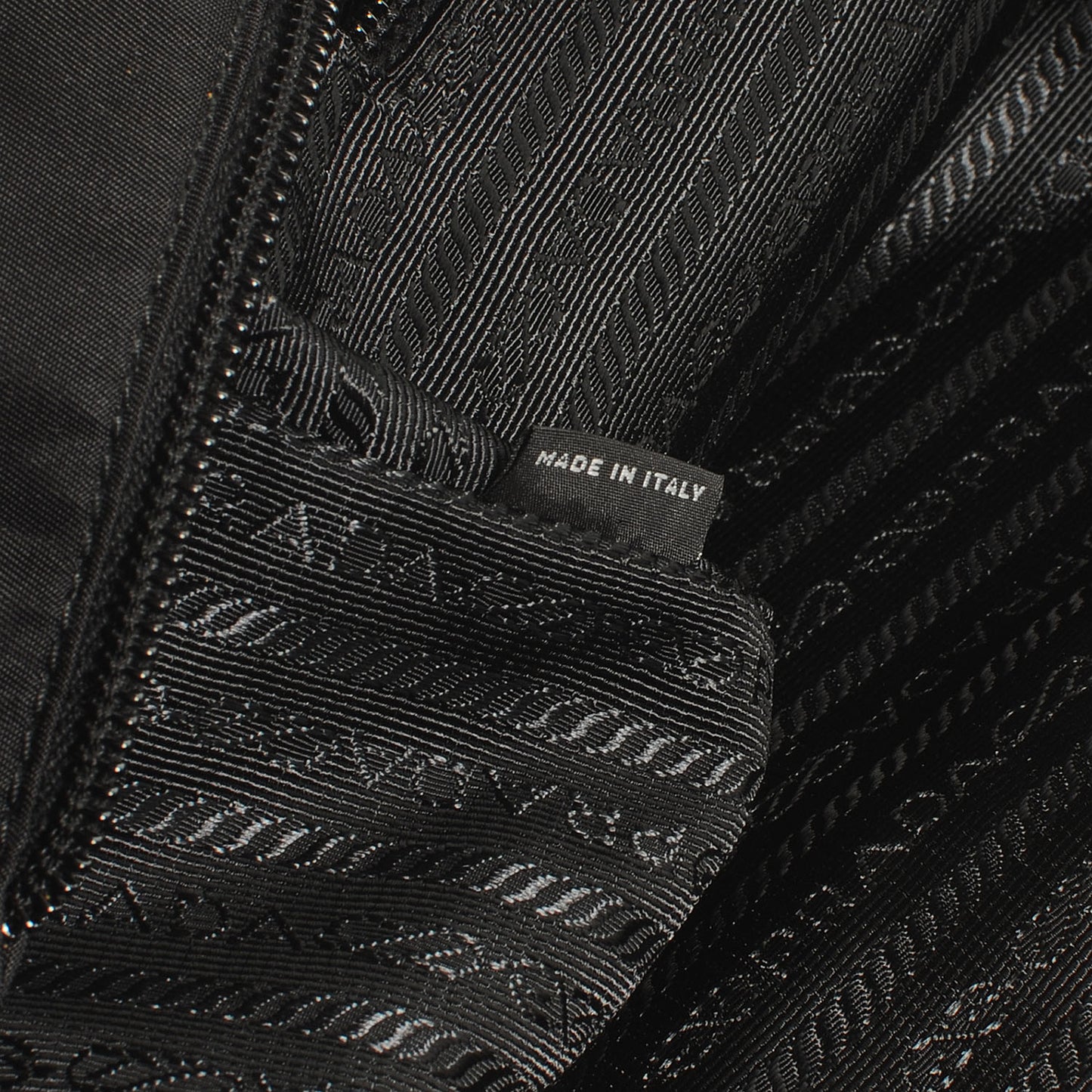 Tessuto Nylon Large Tote Nero Black