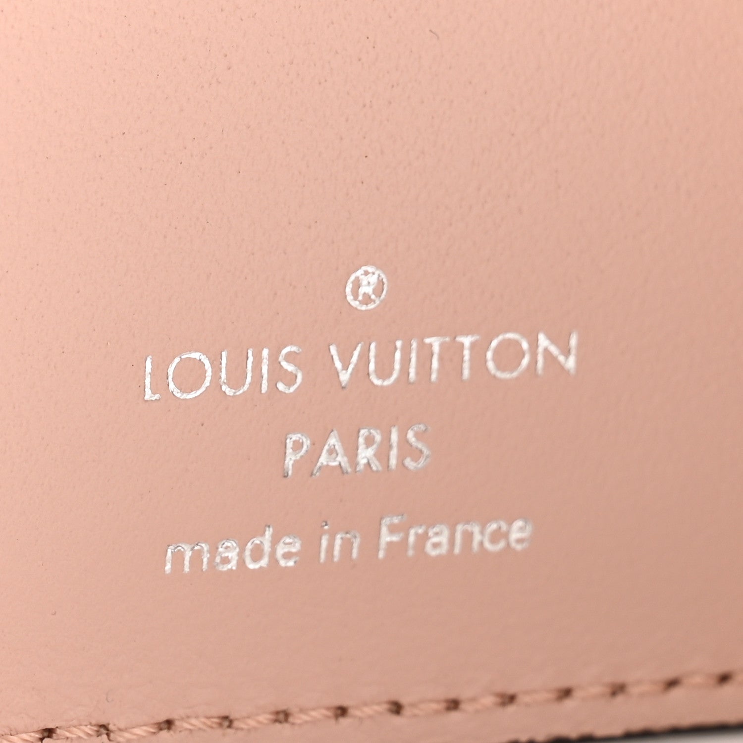 Louis Vuitton Mahina Clea Wallet Magnolia 8 of 12