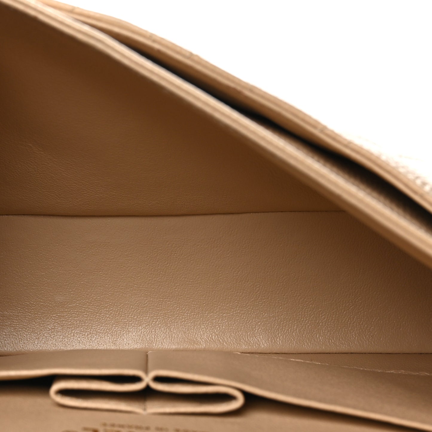 Caviar Quilted Medium Double Flap Beige