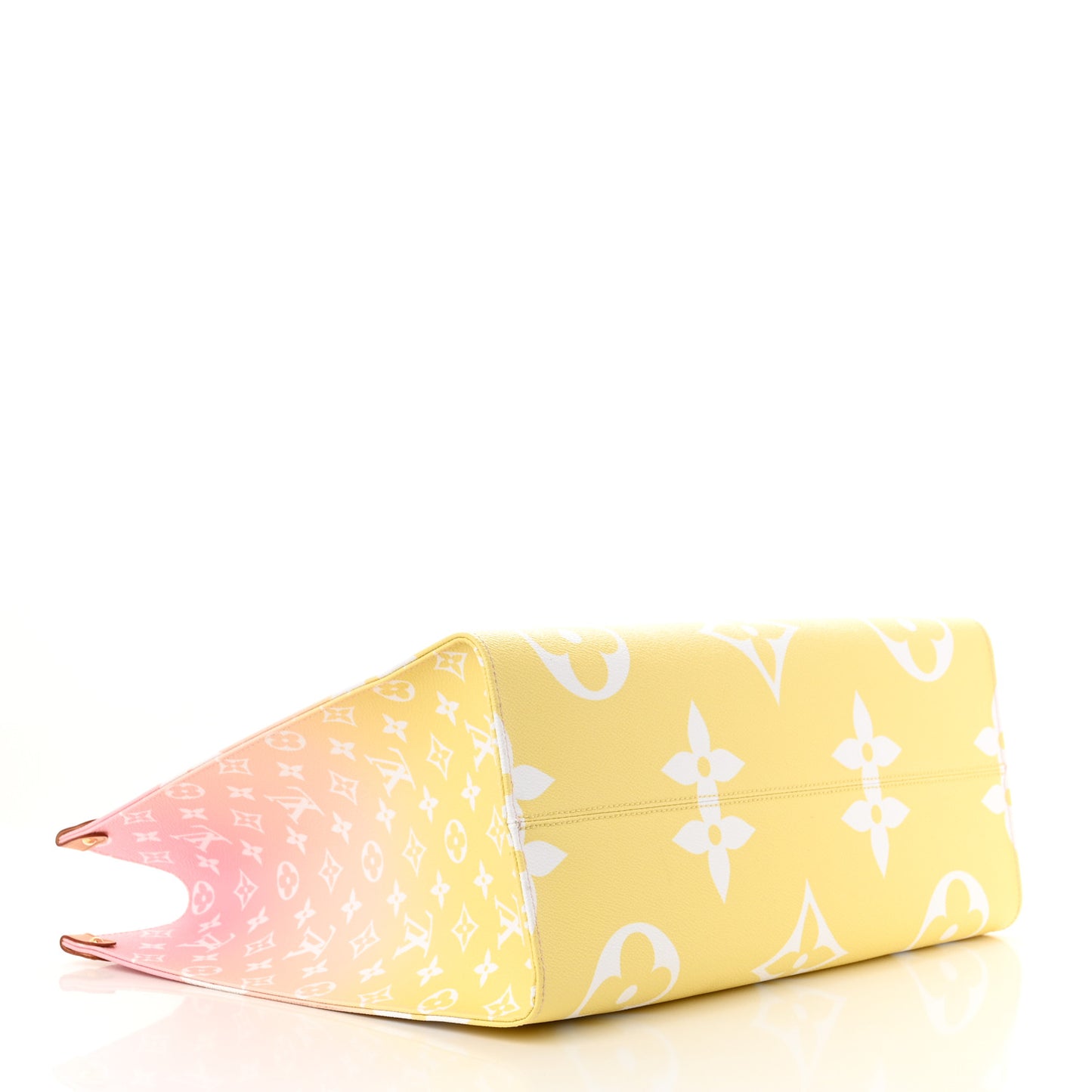 Monogram Giant By The Pool OnTheGo GM Light Pink