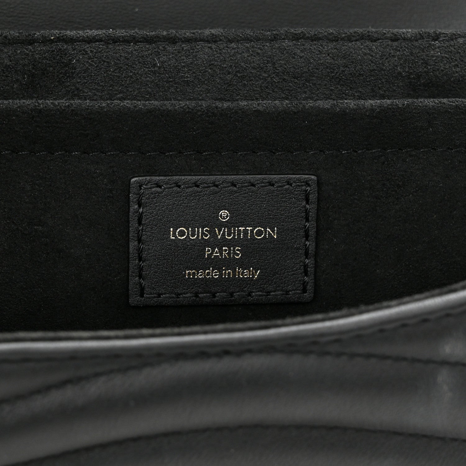 Louis Vuitton Calfskin New Wave Chain MM Black 6 of 13