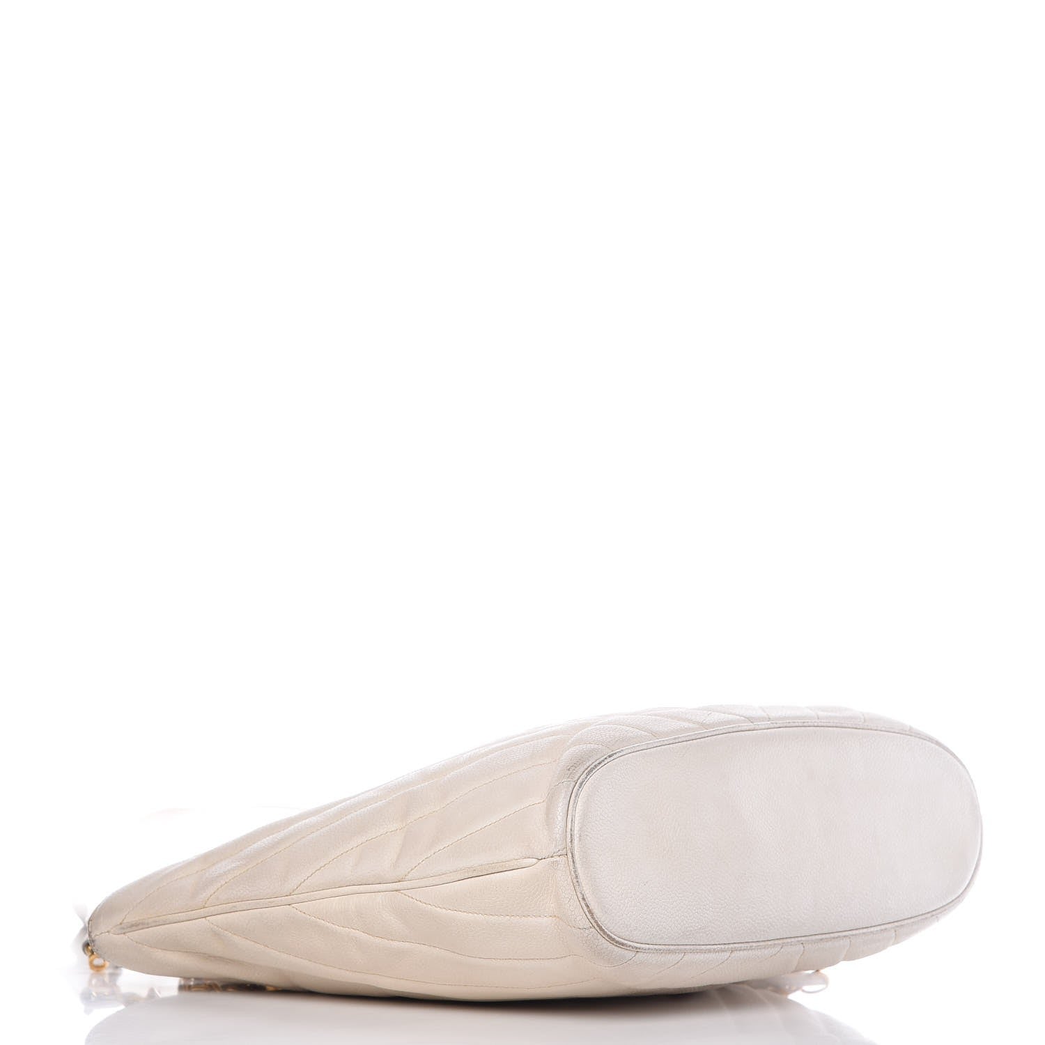 Chanel Caviar Chevron Quilted Shoulder Bag White 4 of 25