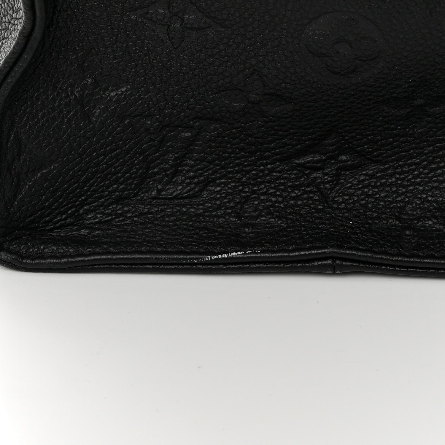 Louis Vuitton Empreinte Monogram Giant Onthego GM Black 19 of 23