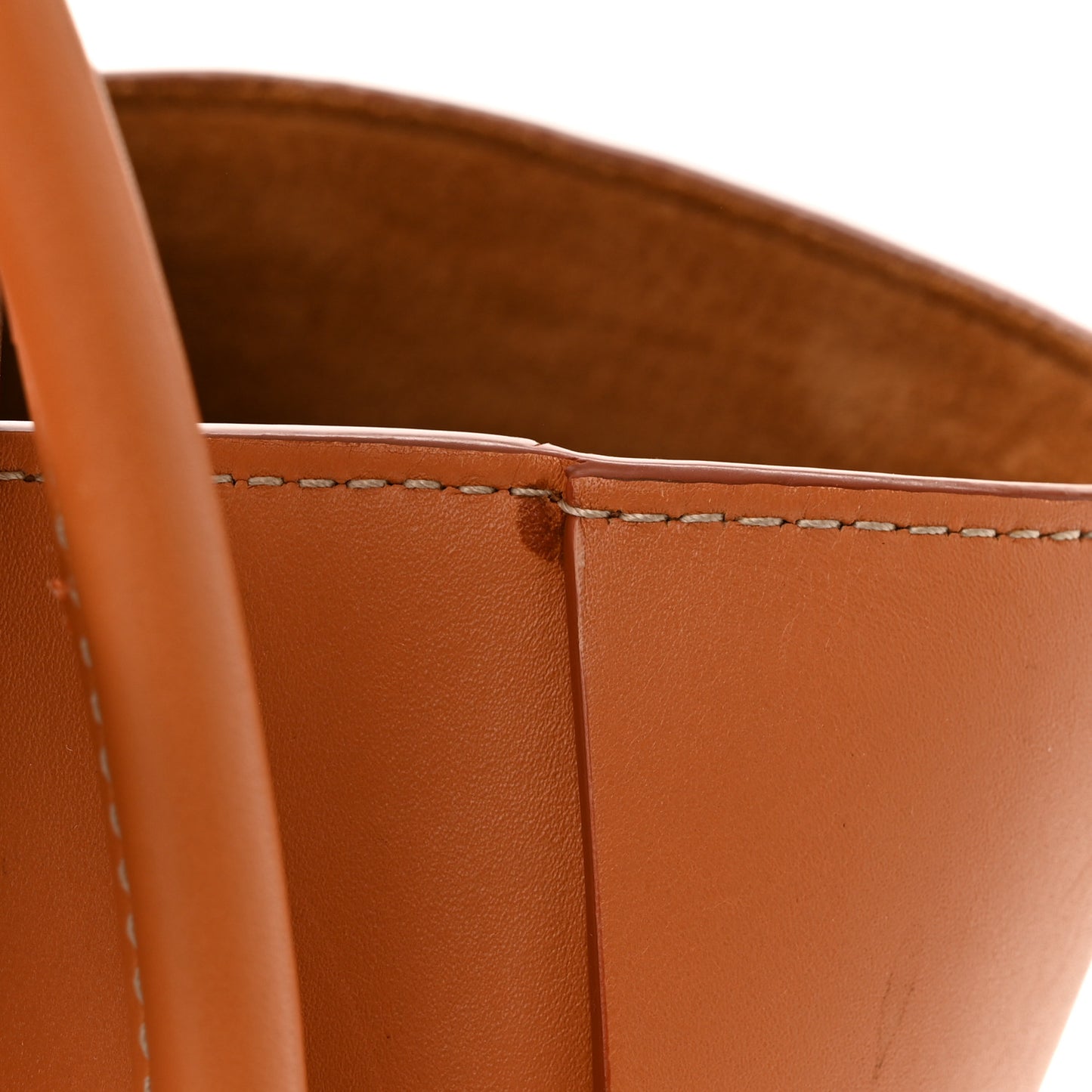 French Calfskin Maxi Intrecciato Medium Arco Caramel