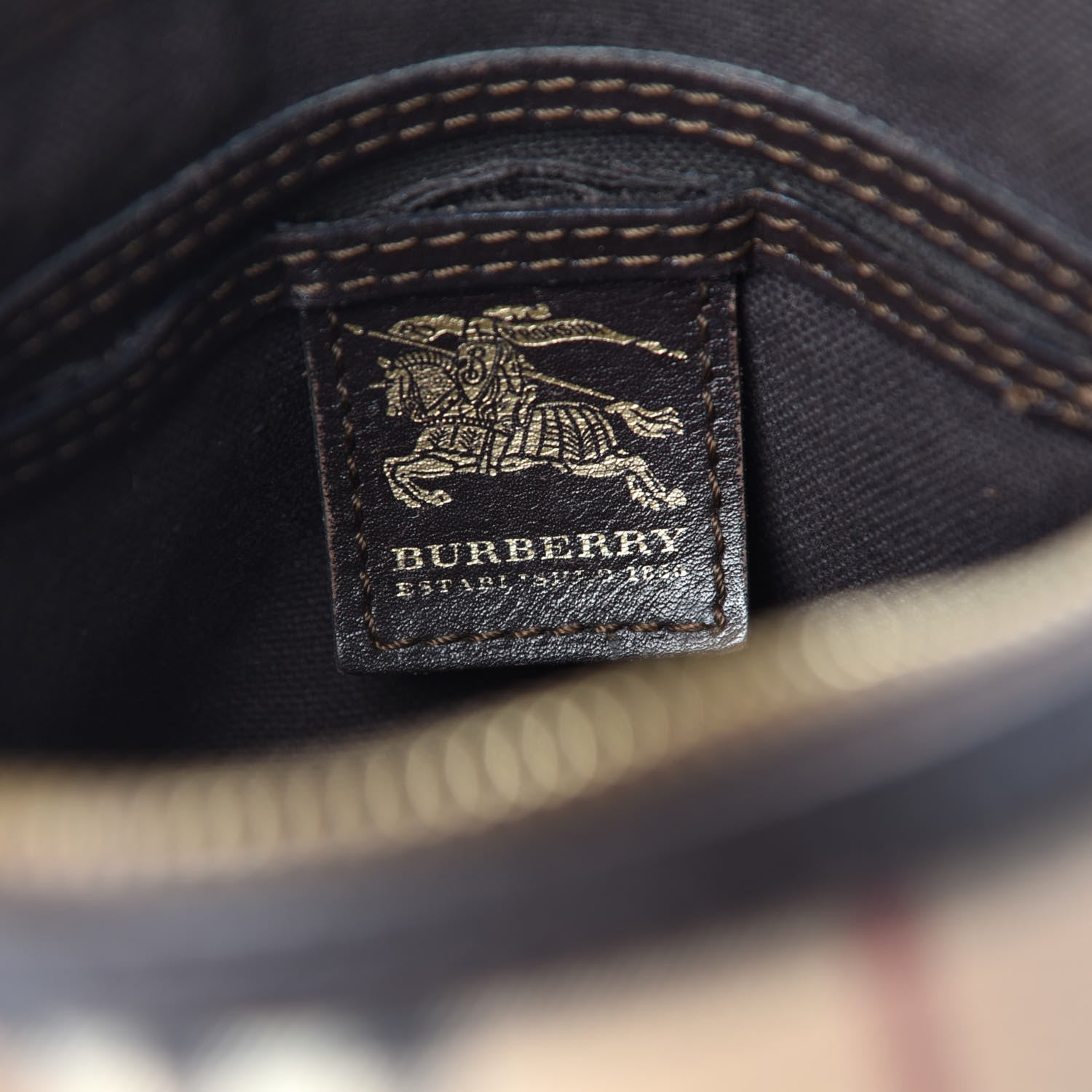 Burberry Haymarket Small Chester Bowling Bag Chocolate 15 of 17