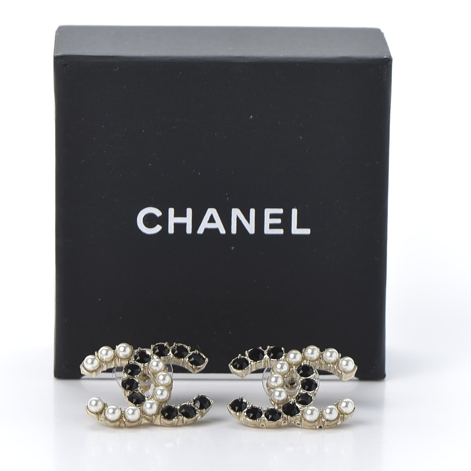 Chanel Resin Pearl CC Dazzling Domino Earrings Gold Black 6 of 6