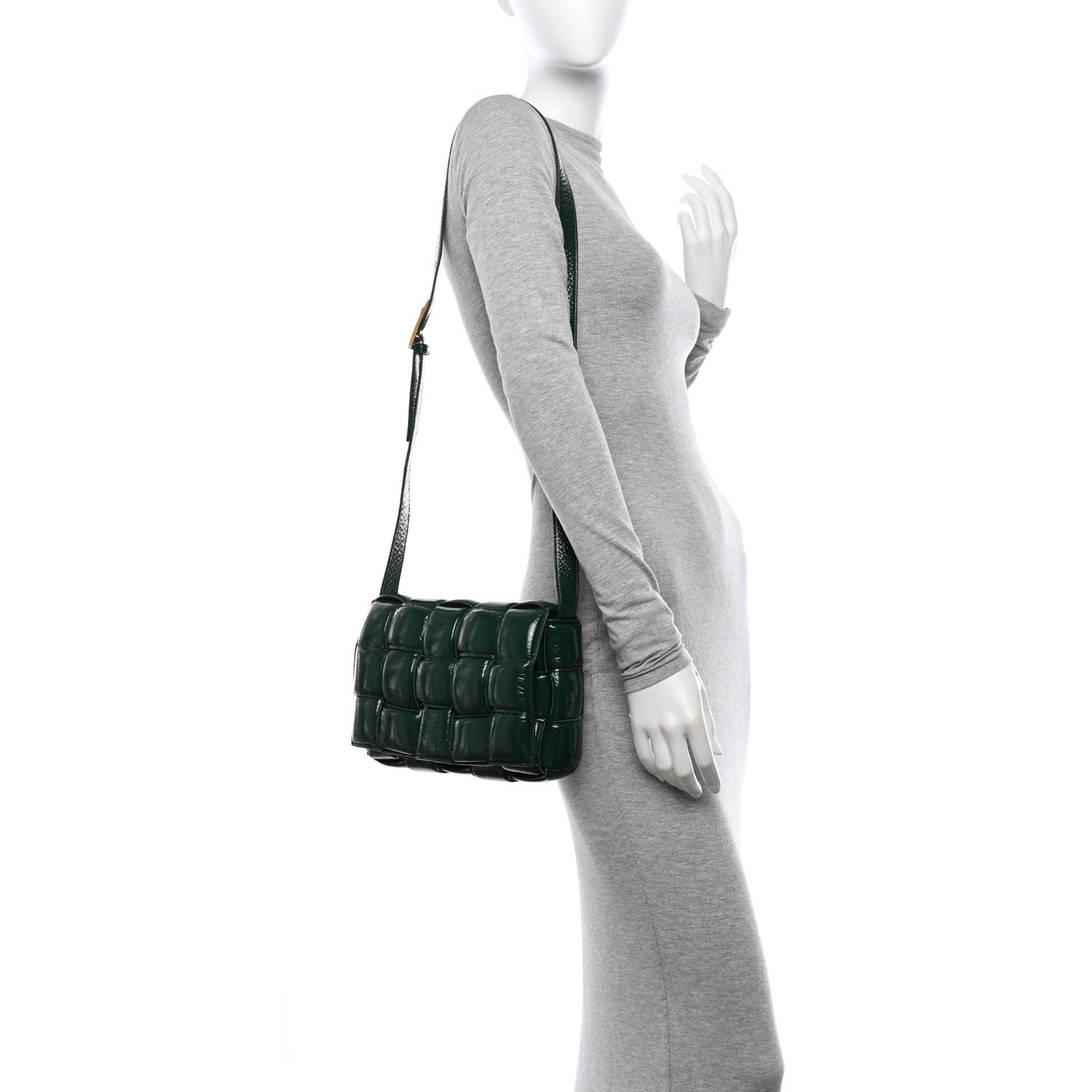 Bottega Veneta Textured Deerskin Maxi Intrecciato Padded Cassette Crossbody Bag Raintree 2 of 16