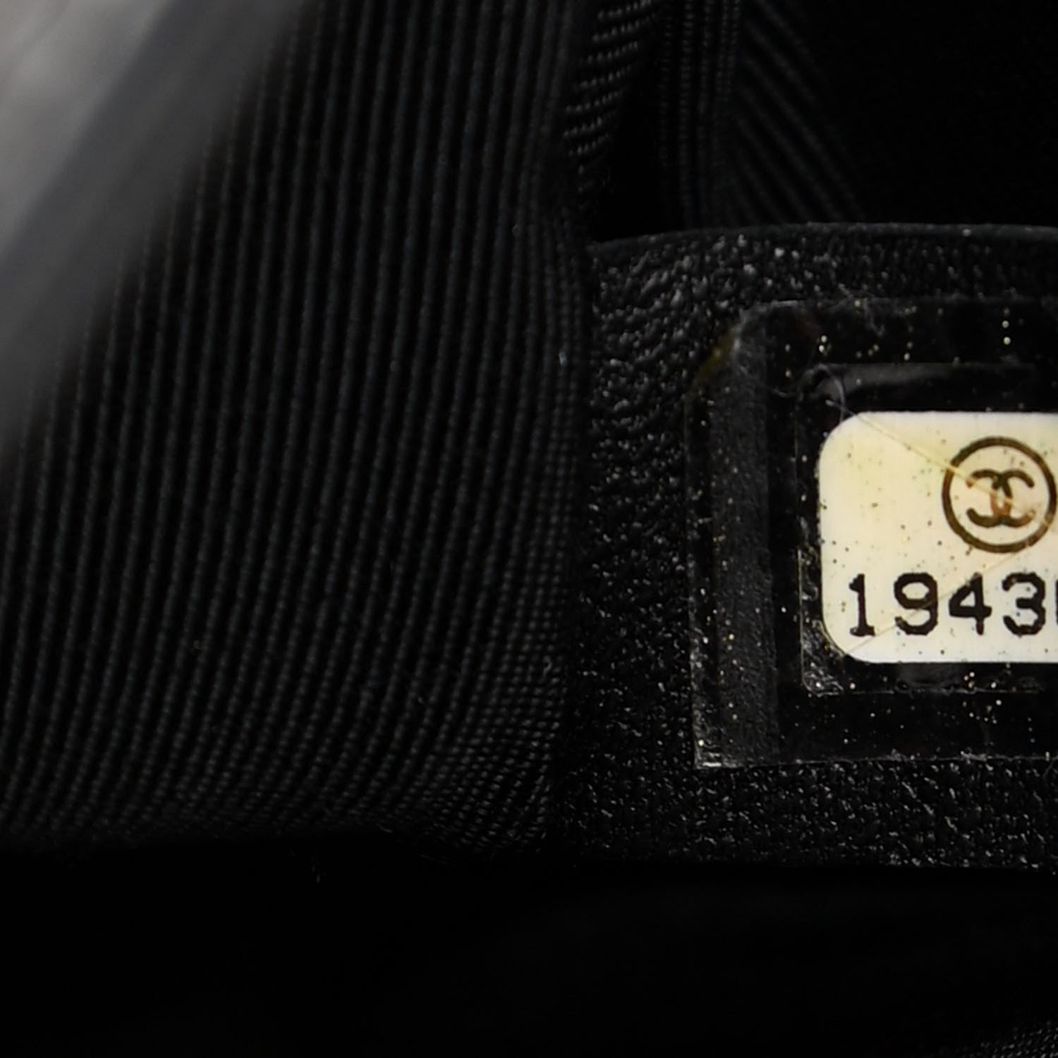 Chanel Patent Calfskin Quilted Medium Boy Flap Black 6 of 11