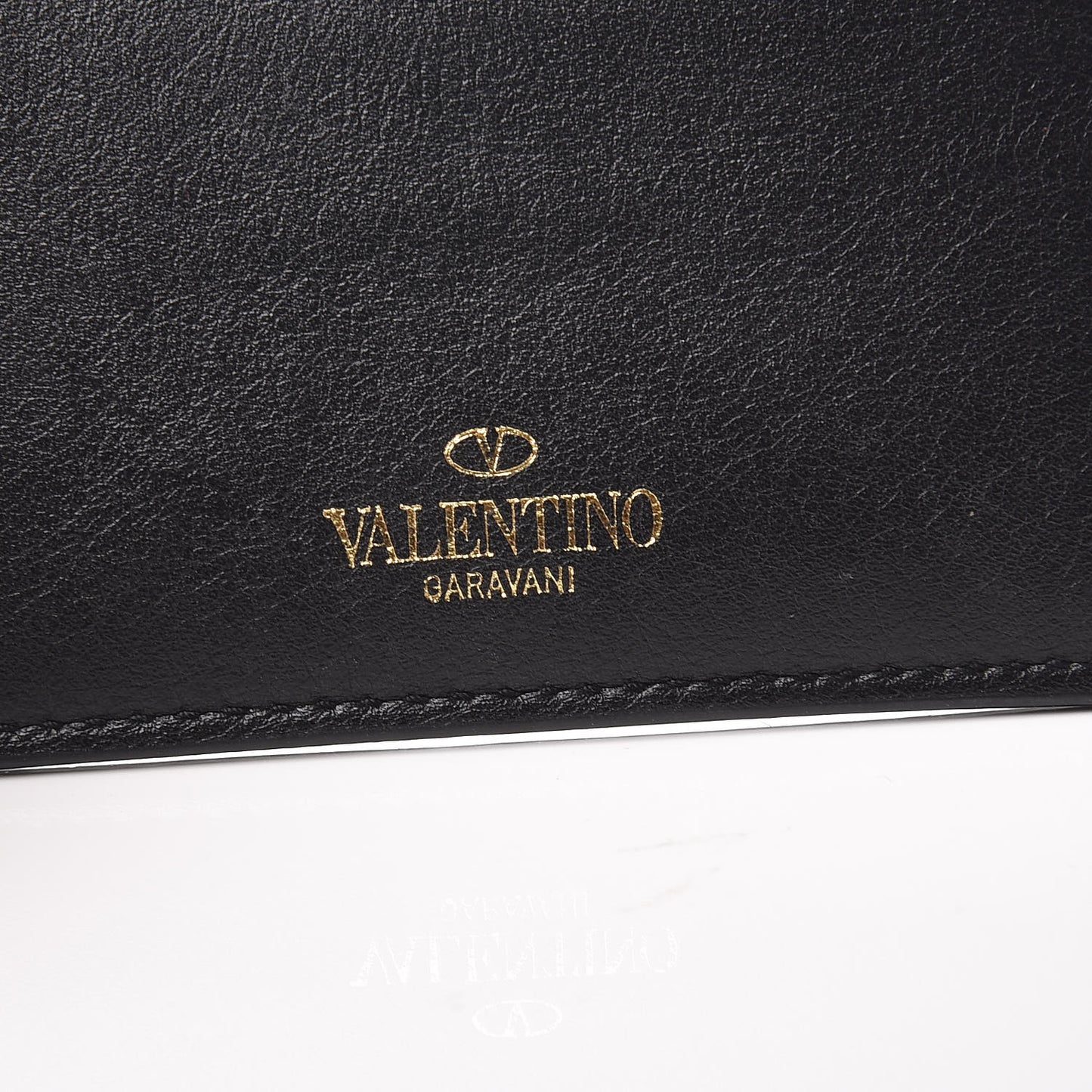 Vitello Rockstud Card Holder Black