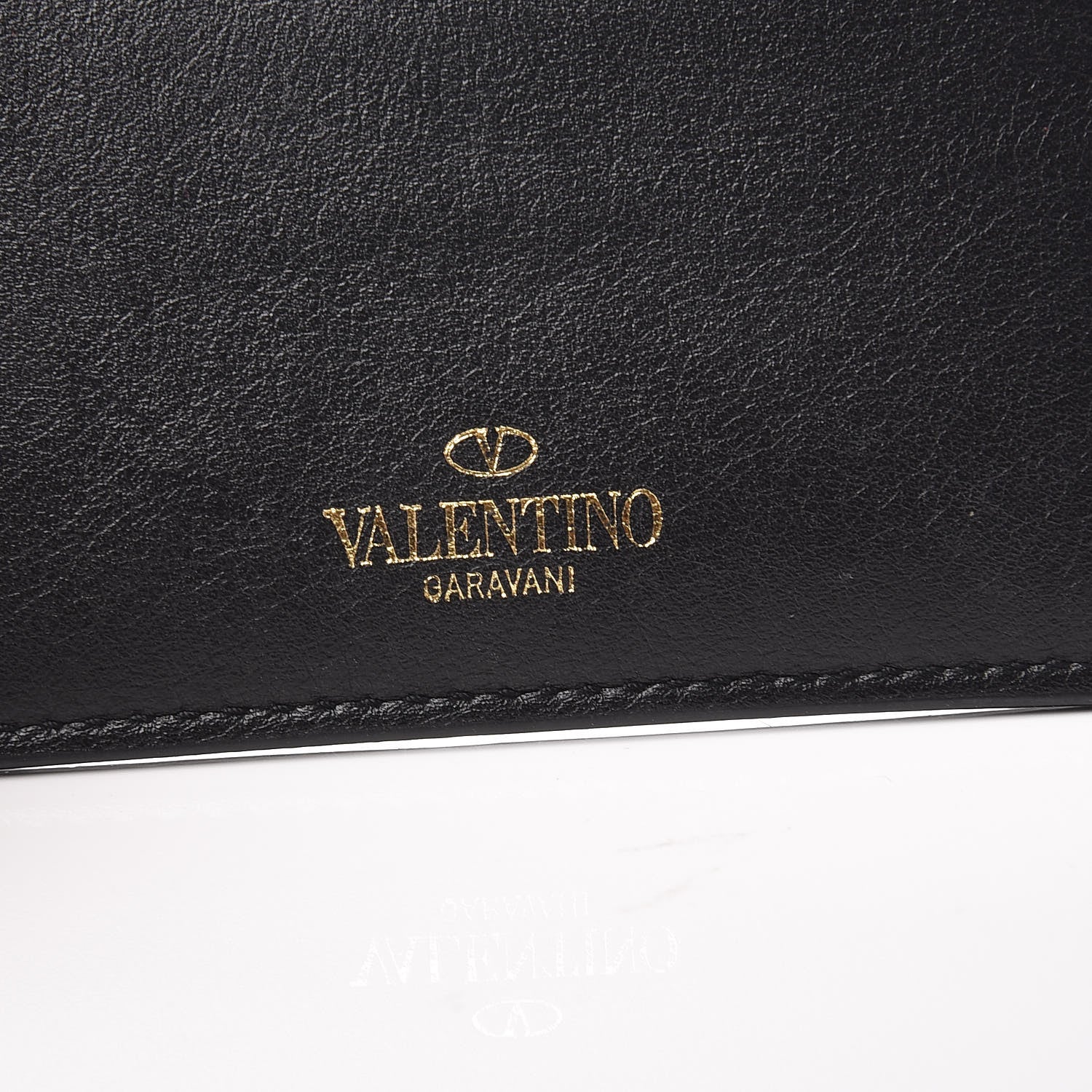 Valentino Garavani Vitello Rockstud Card Holder Black 6 of 9