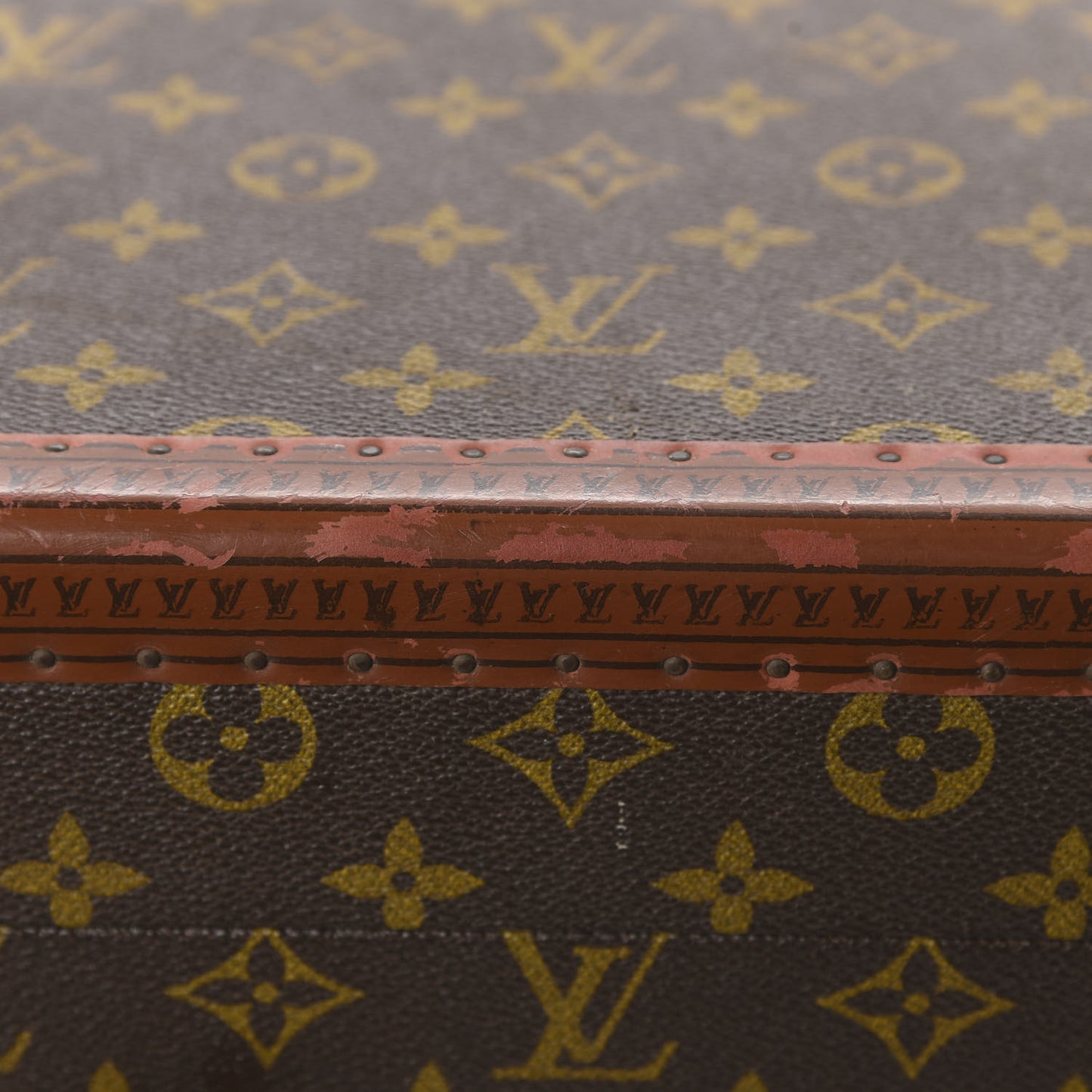 Monogram Alzer 80