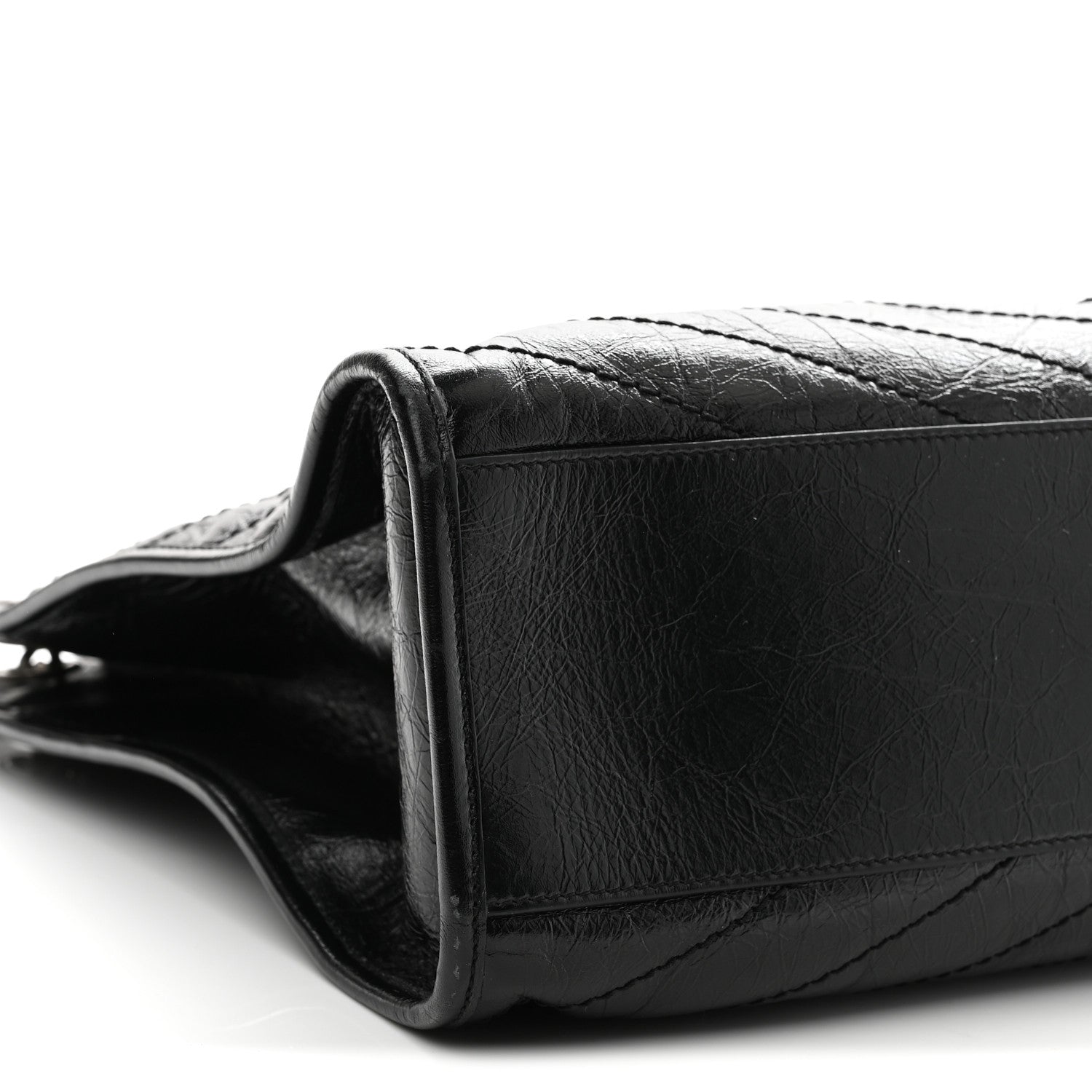 Saint Laurent Crinkled Calfskin Matelasse Monogram Large Niki Shopper Tote Black 9 of 11
