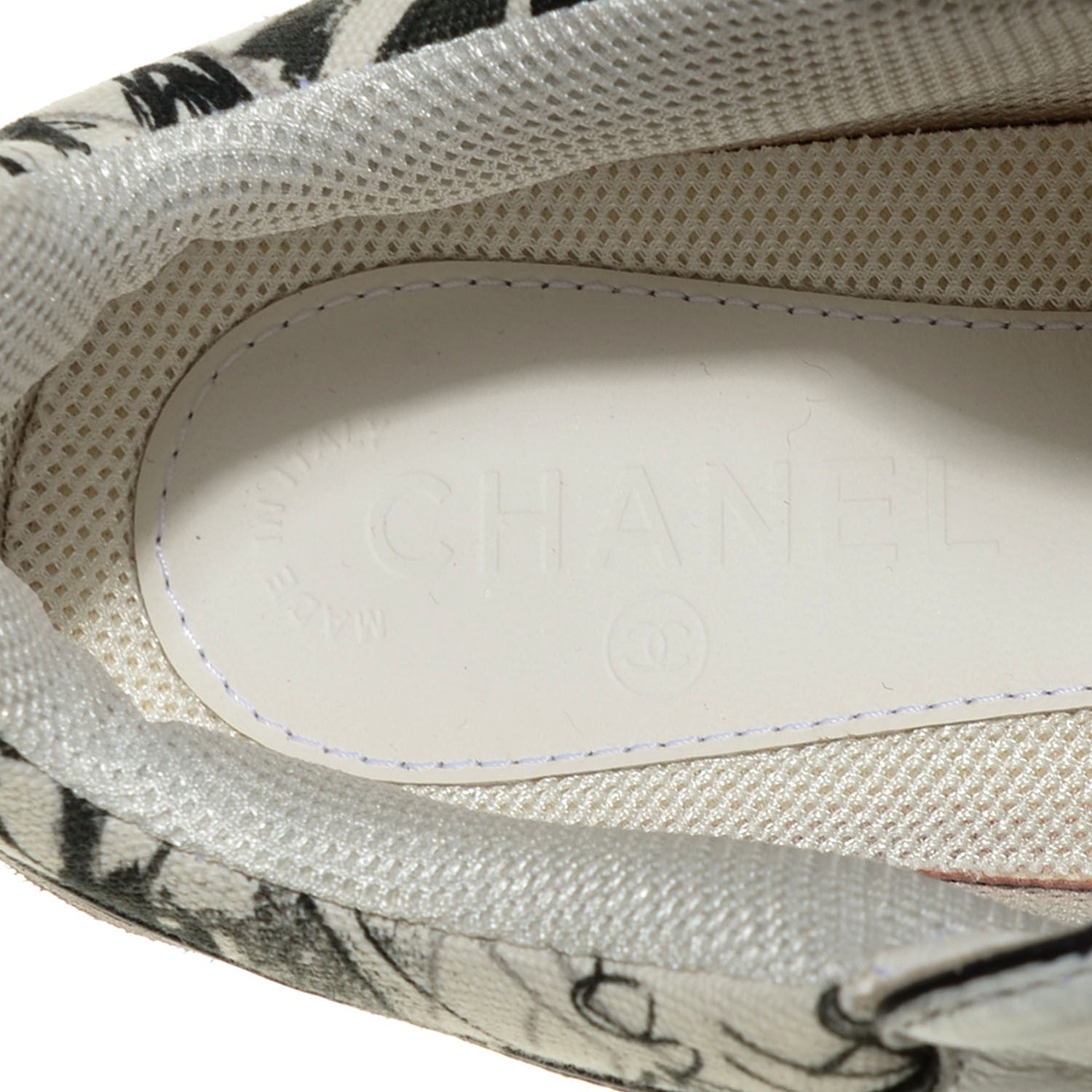 Chanel Suede Calfskin CC Sneakers 39.5 White Black 7 of 7