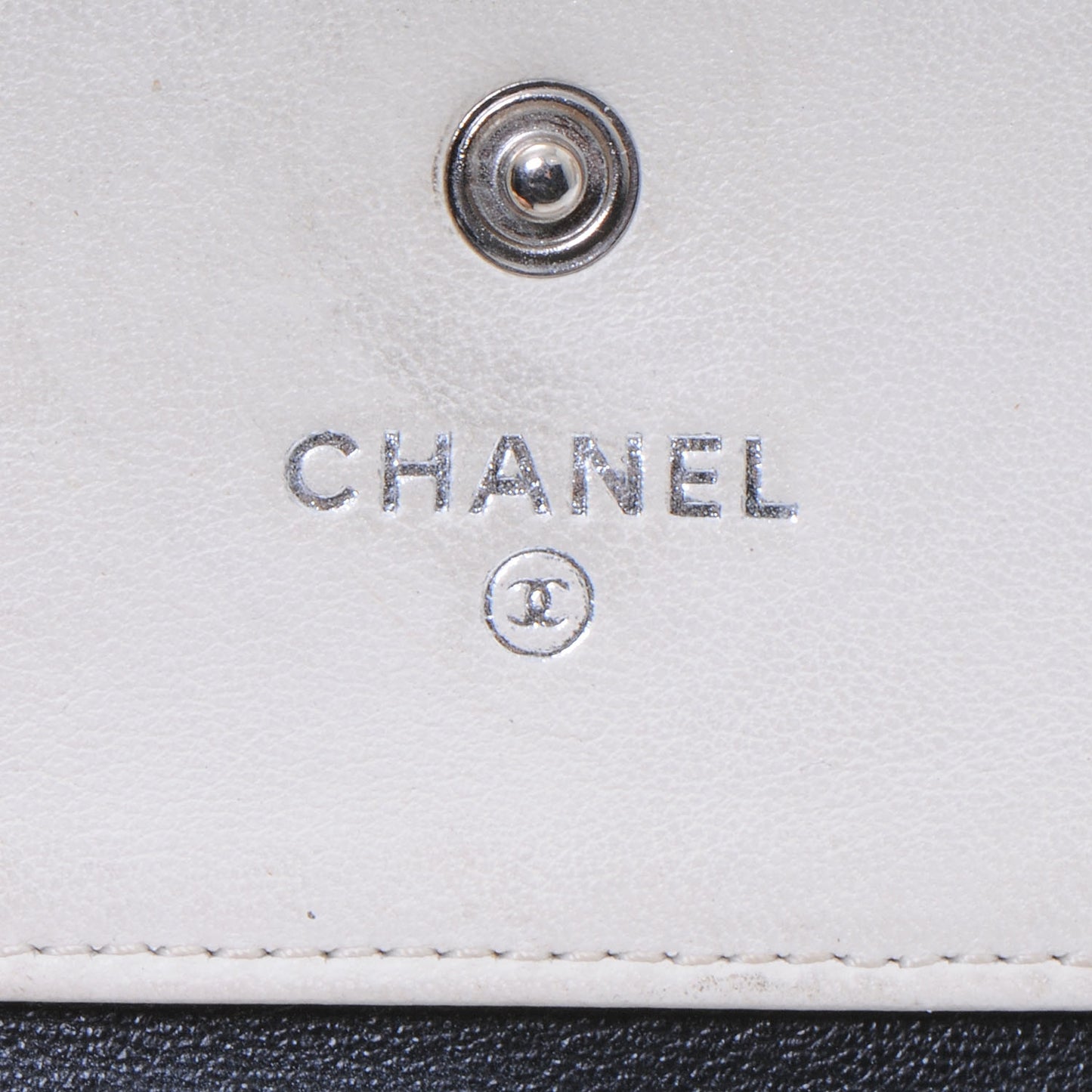 Diamond Stitch CC Compact Wallet Ivory