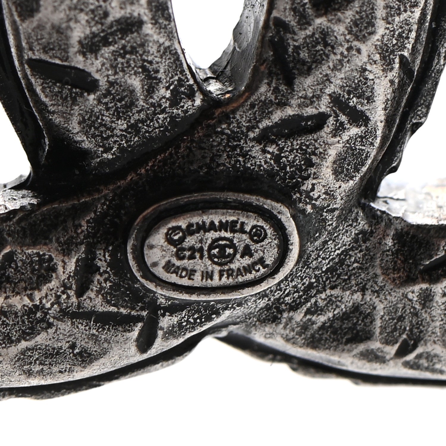 Chanel Ruthenium Crystal CC Brooch 4 of 6