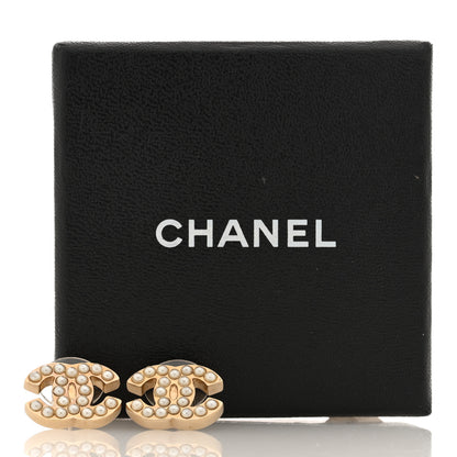 Chanel Pearl CC Earrings Gold 5 of 5