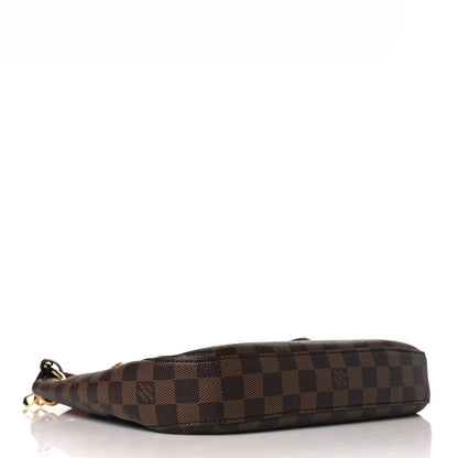 Louis Vuitton Damier Ebene South Bank Besace 4 of 9