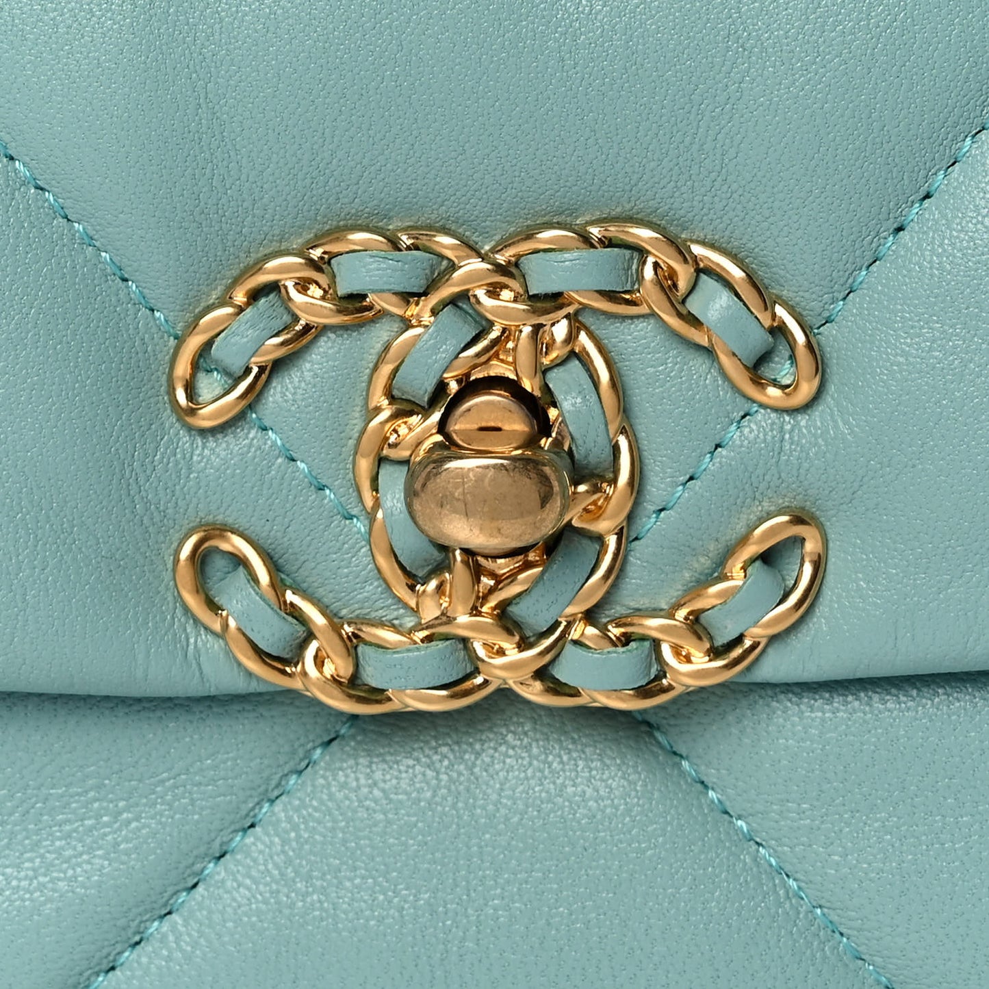 Lambskin Quilted Medium Chanel 19 Flap Light Blue