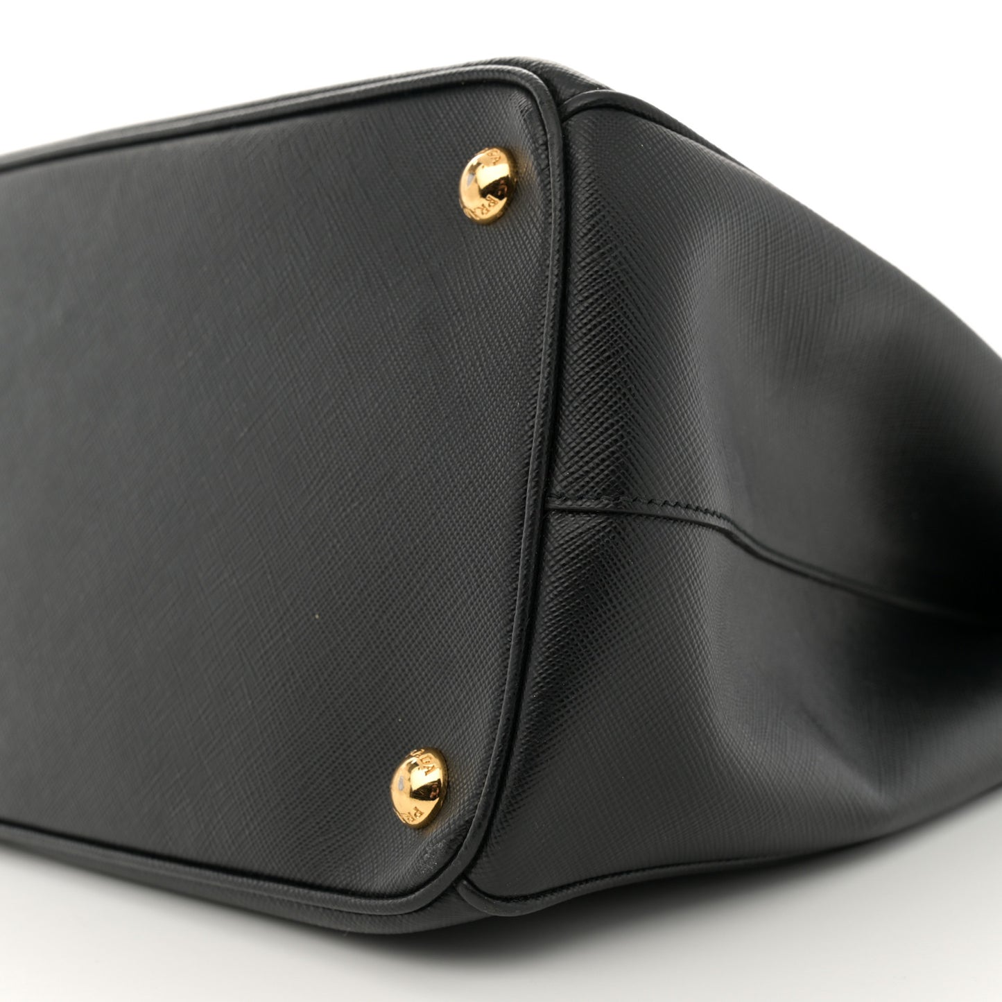 Saffiano Lux Large Galleria Double Zip Tote Black