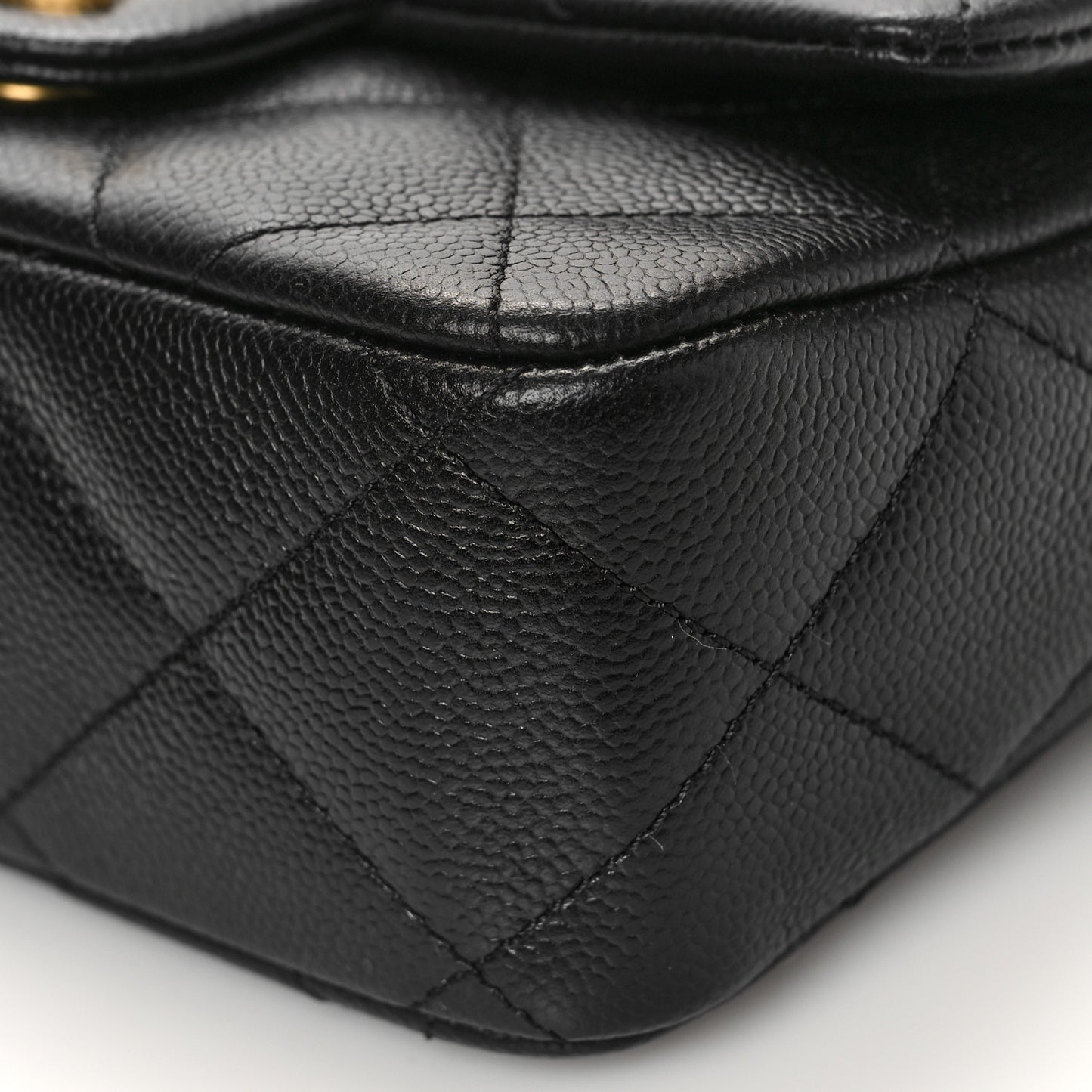 Caviar Quilted Mini Sweetheart Flap Black