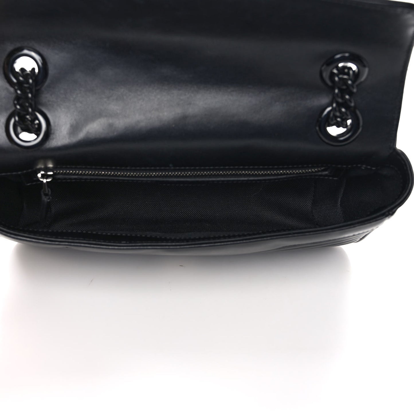 Calfskin Matelasse Monochrome Small GG Marmont Shoulder Bag Black