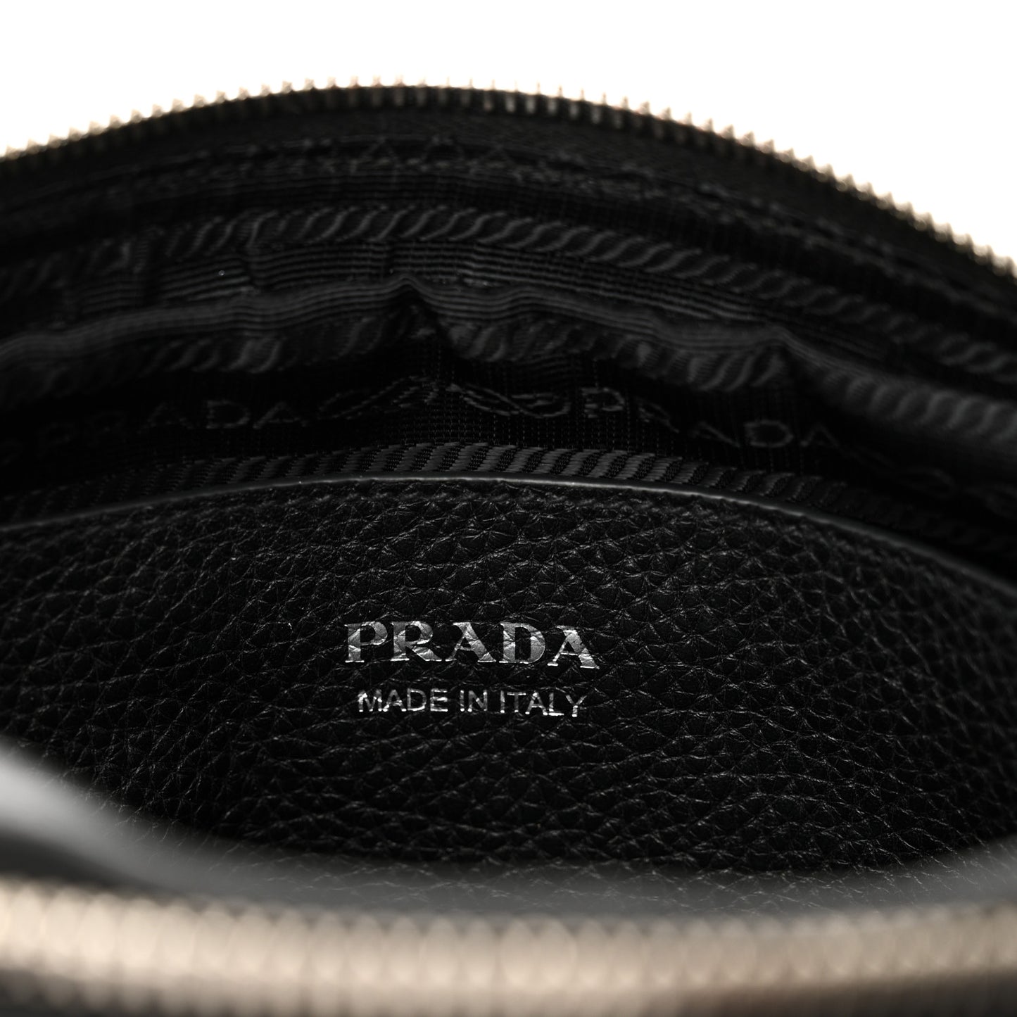 Vitello Daino Soft Camera Crossbody Black