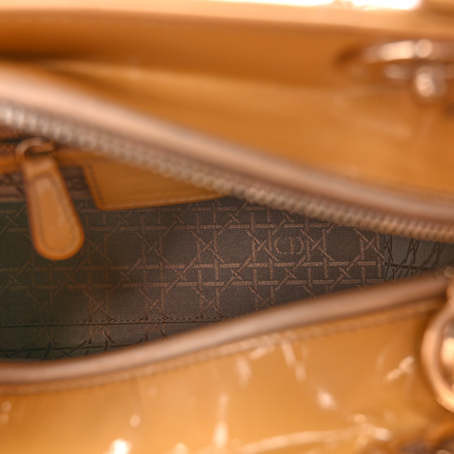 Christian Dior Patent Cannage Medium Lady Dior Beige 5 of 13
