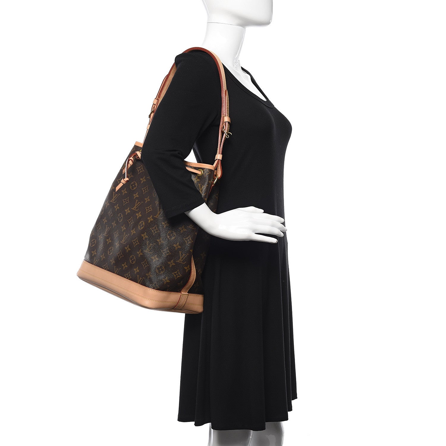 Louis Vuitton Monogram Noe 2 of 15