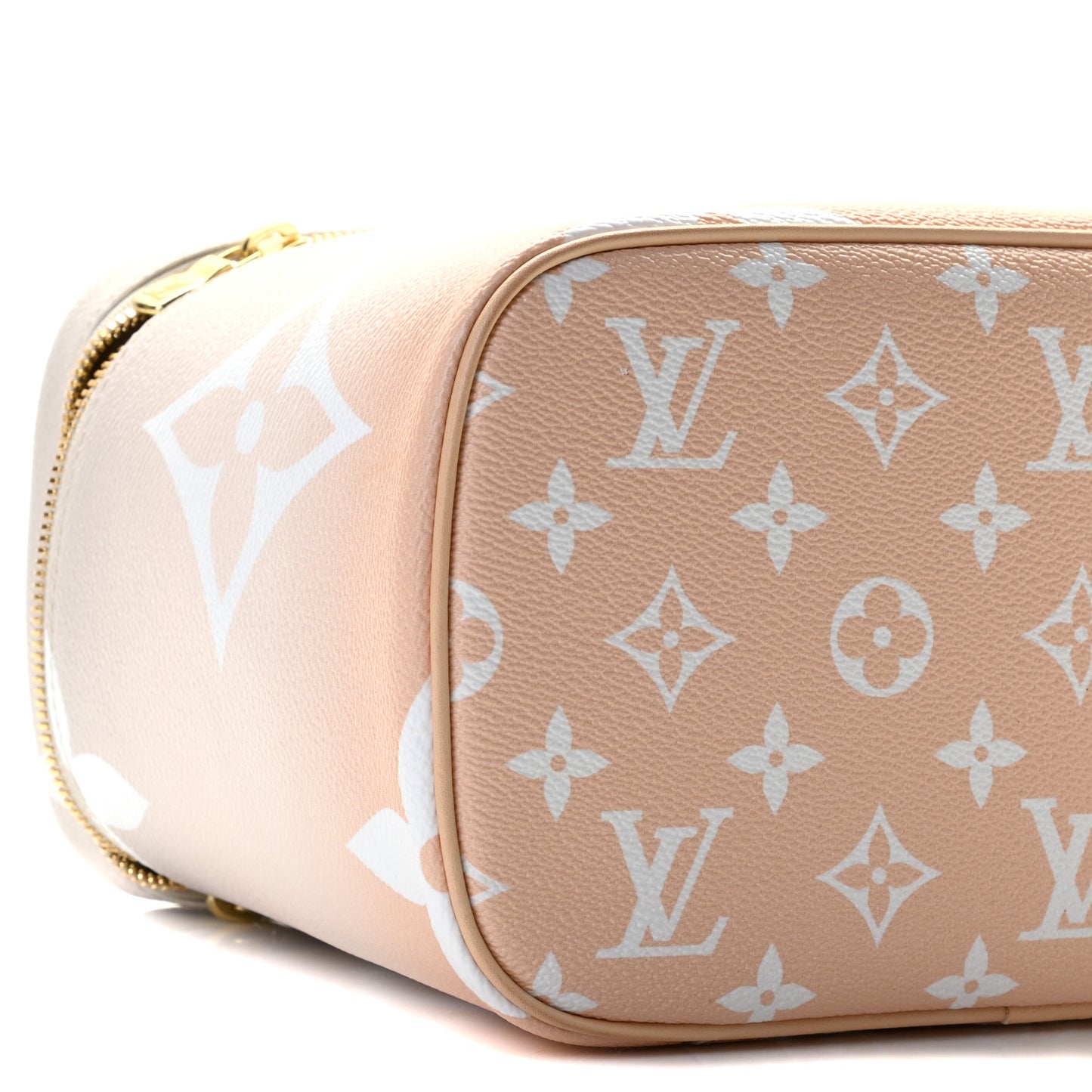 Monogram Giant By The Pool Nice BB Brume