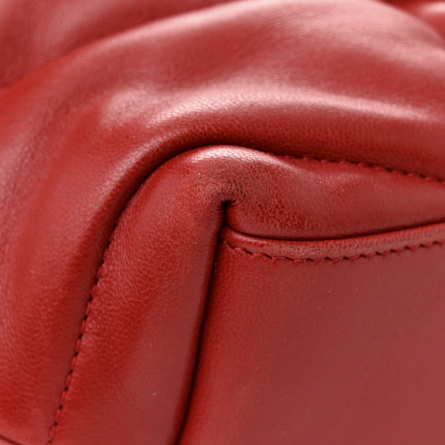 Lambskin Quilted Small Loulou Puffer Monogram Chain Satchel Red