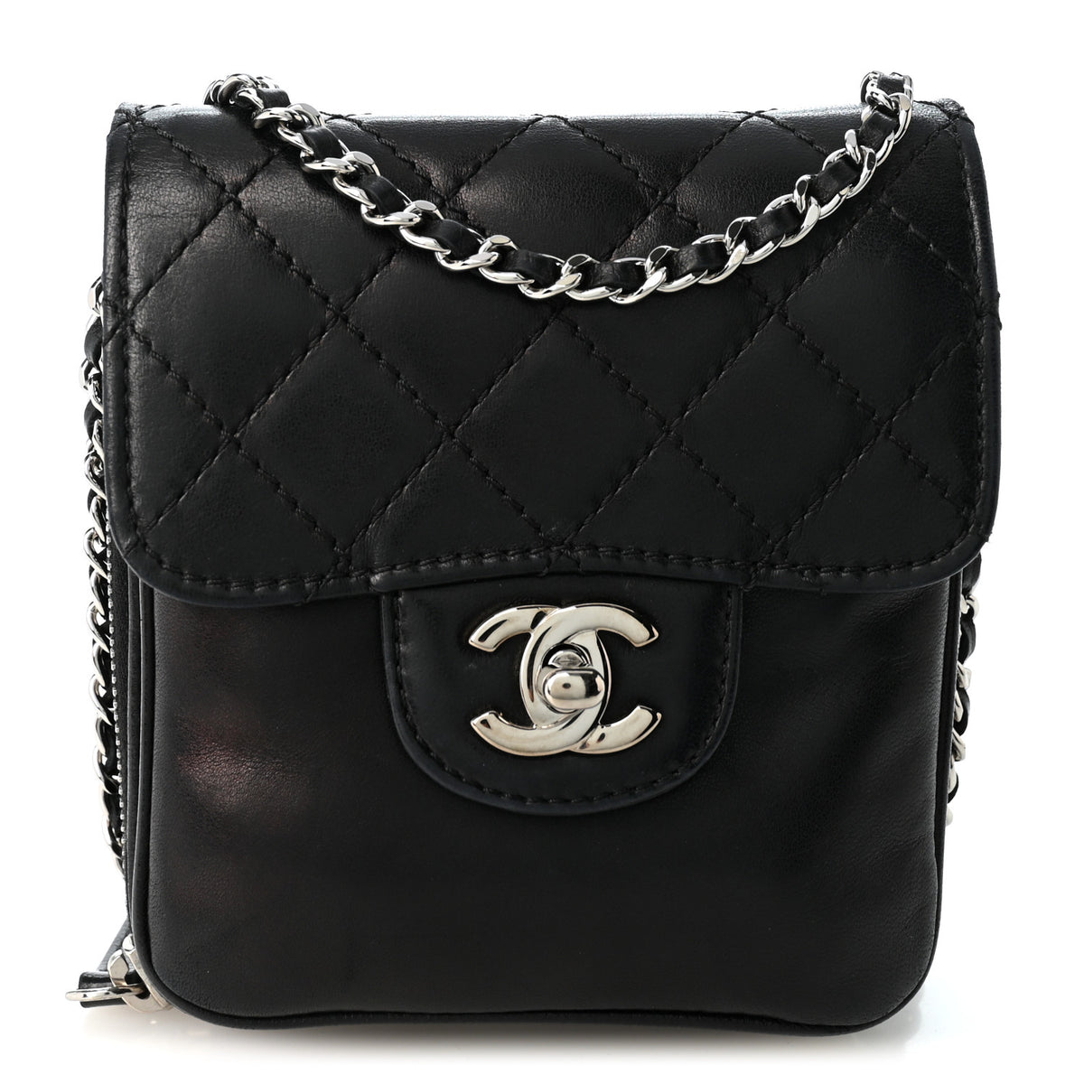 Lambskin Quilted Clams Wallet On Chain Black