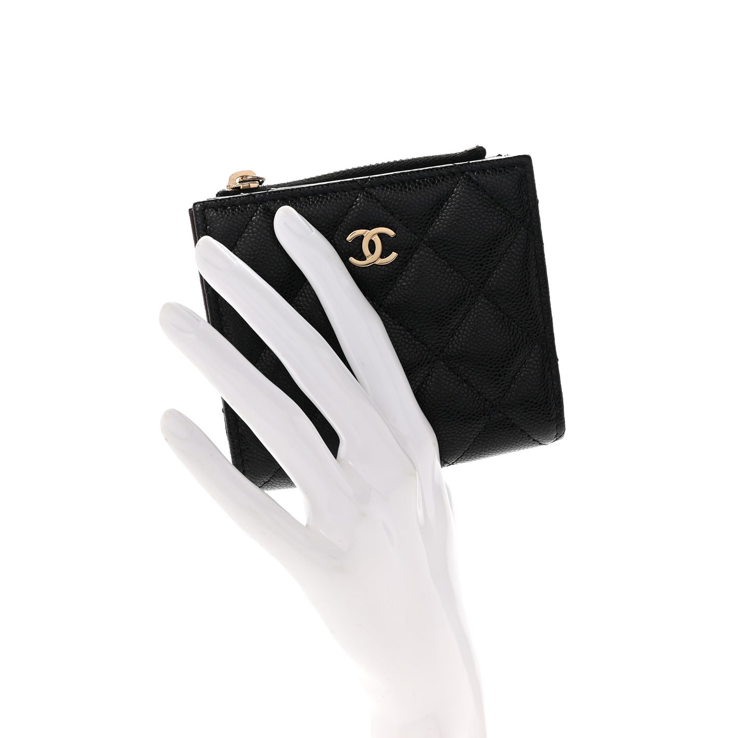 Caviar Quilted CC Zip Compact Wallet Black