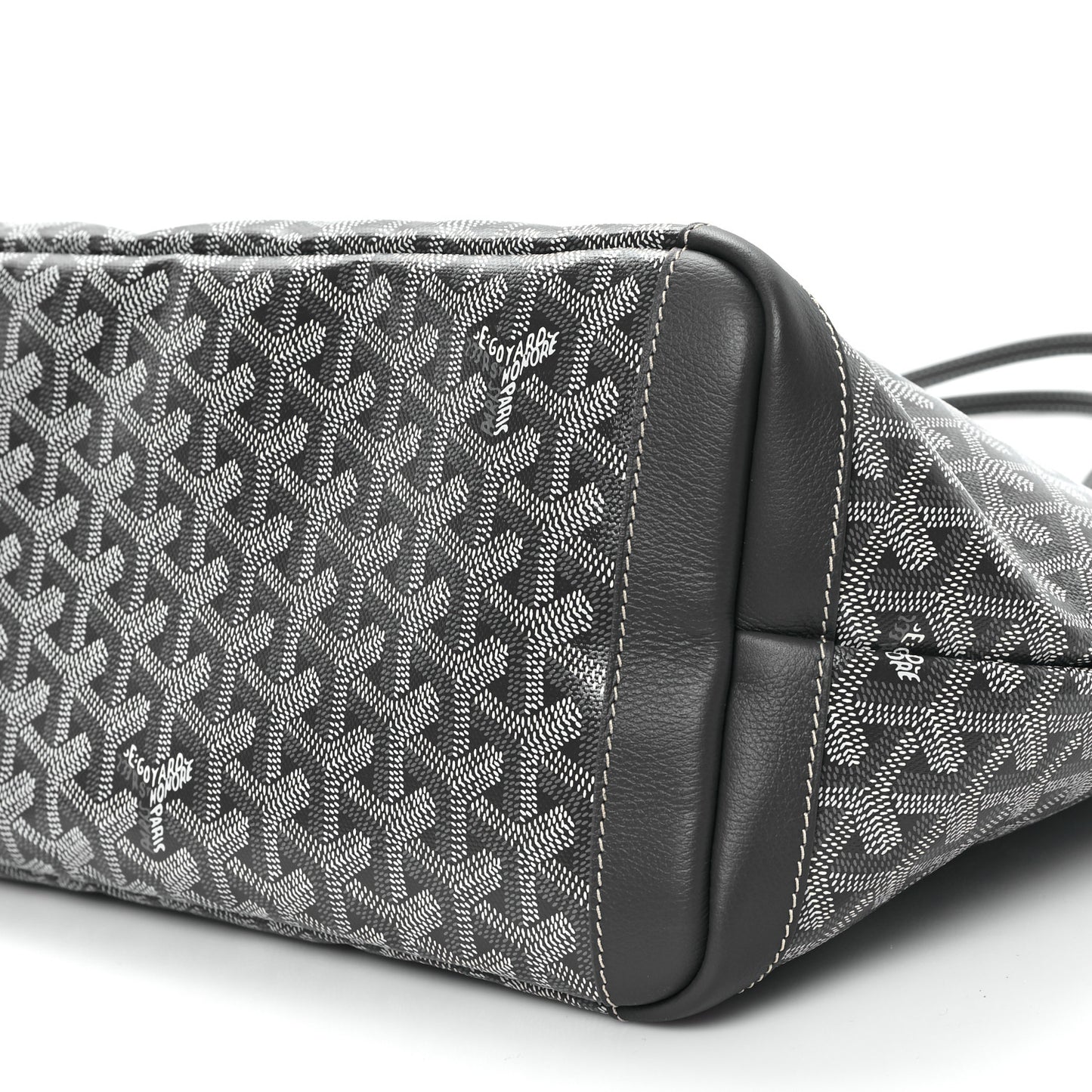 Goyardine Artois MM Grey