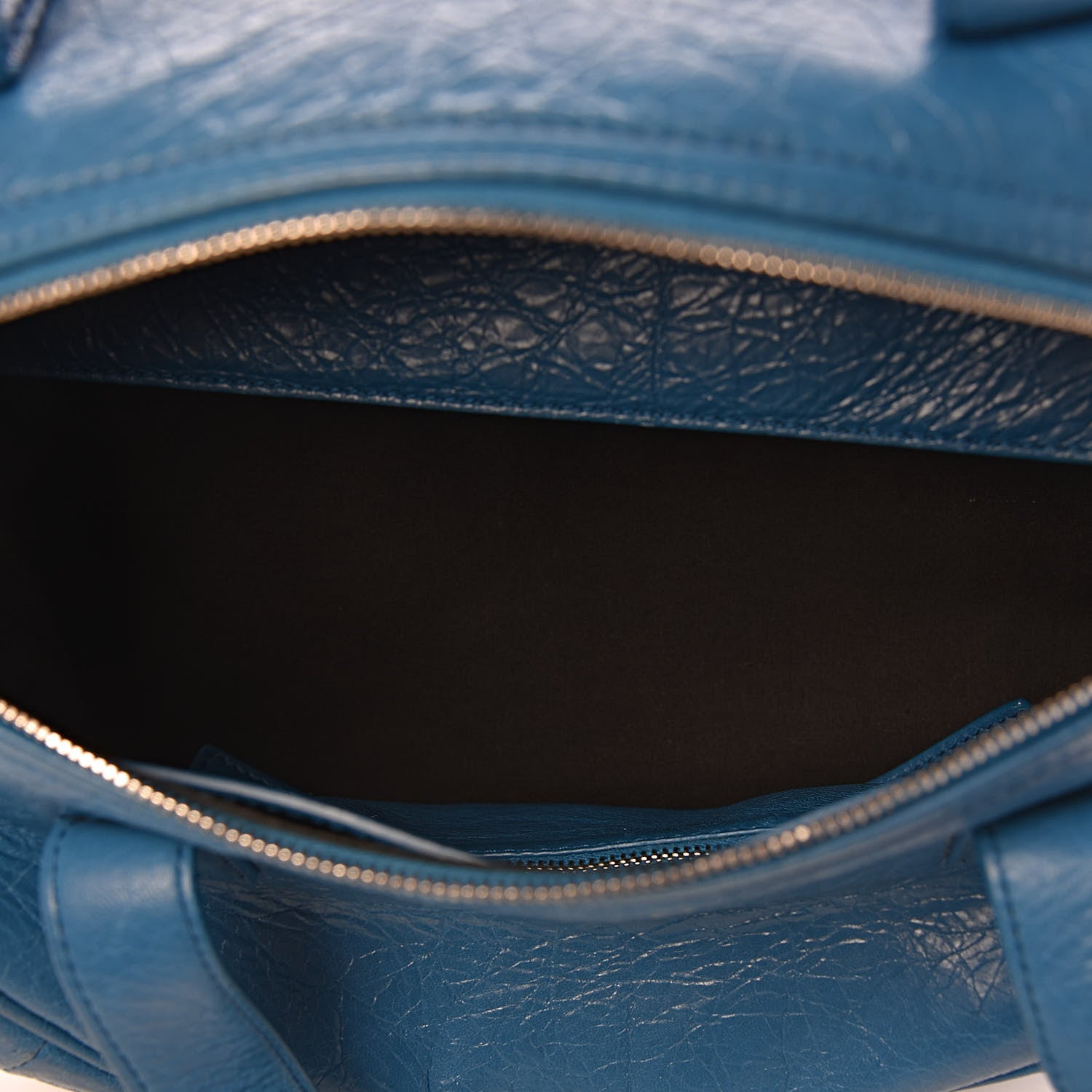 Balenciaga Agneau Arena Round Air Hobo Bleu De Prusse 5 of 10