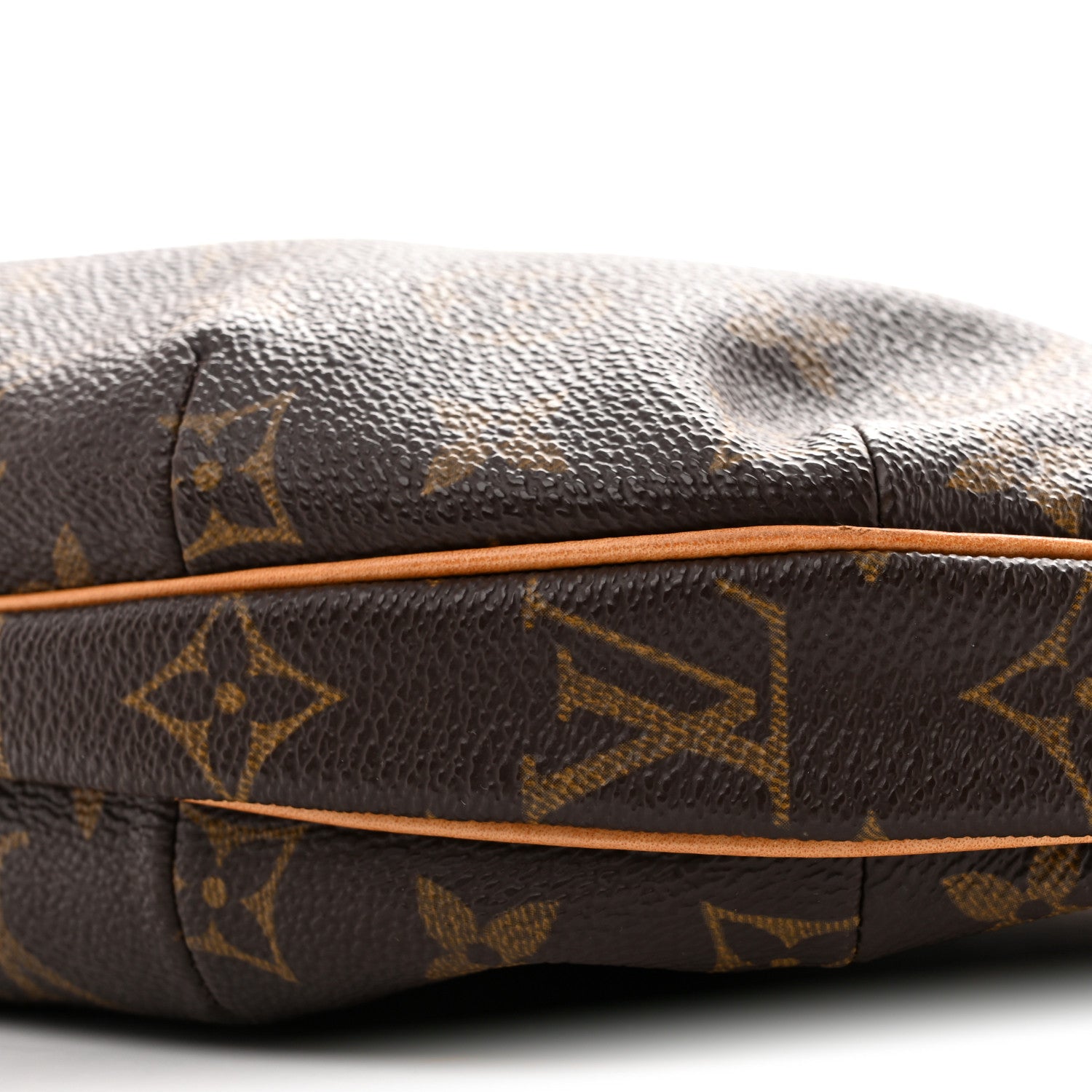 Louis Vuitton Monogram Croissant MM 8 of 14