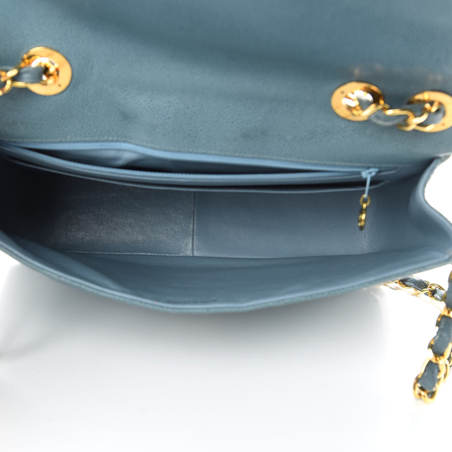 Caviar Diagonal Quilted Jumbo Single Flap Blue