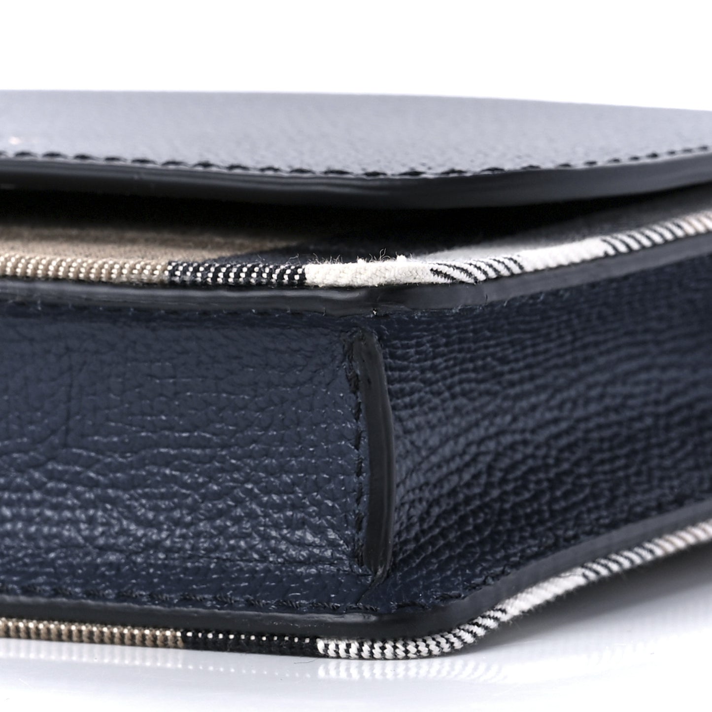 Grained Calfskin House Check Tartan Mix Hampshire Wallet On Chain Navy