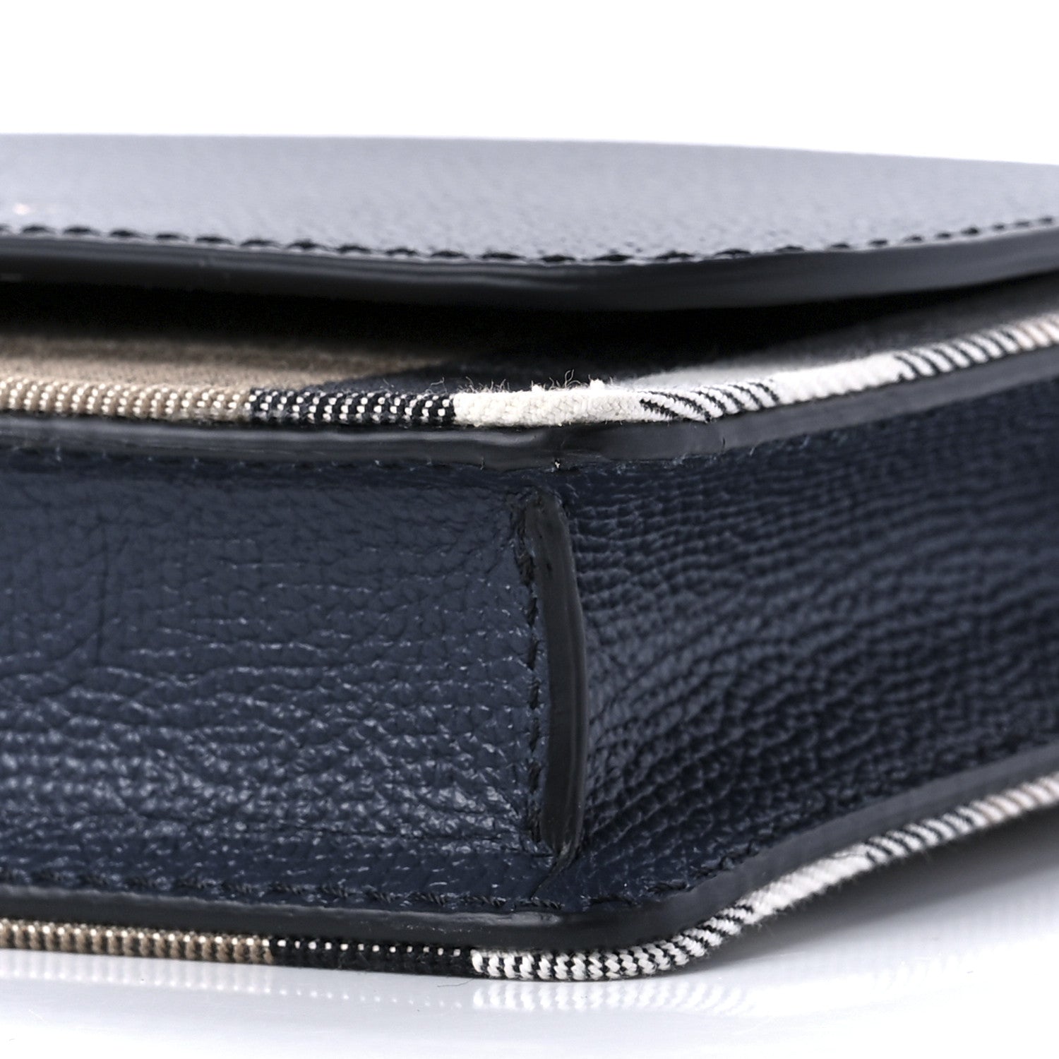 Burberry Grained Calfskin House Check Tartan Mix Hampshire Wallet On Chain Navy 9 of 9
