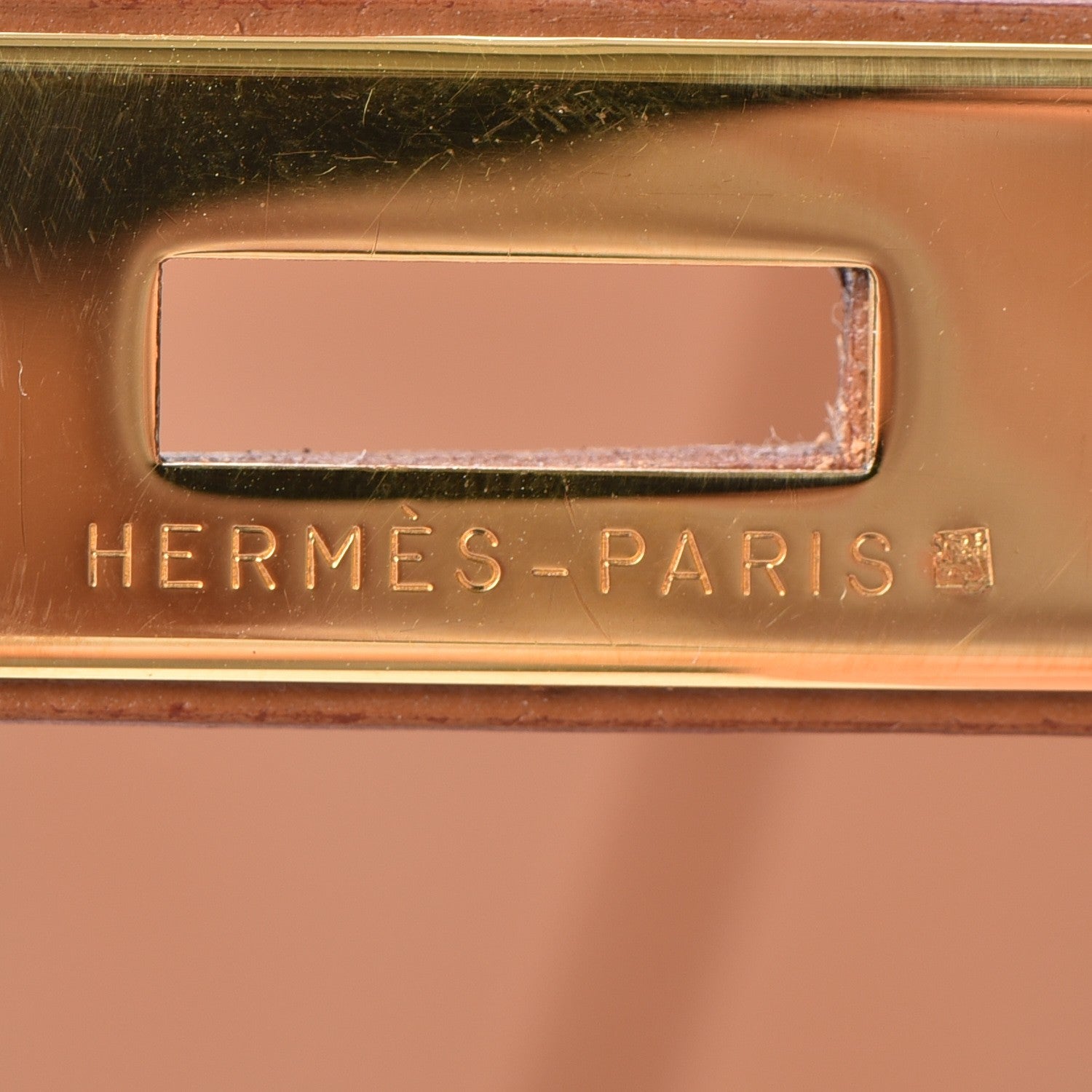 Hermes Courchevel Birkin 35 Gold 18 of 35