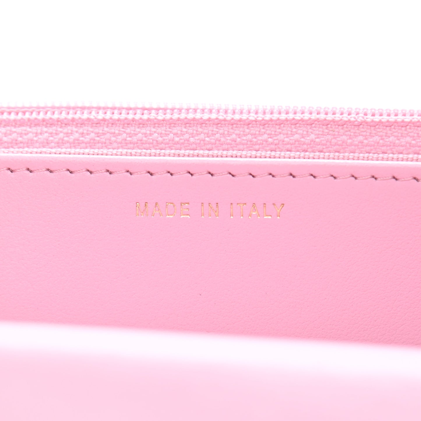Shiny Caviar Quilted Pick Me Up Wallet On Chain WOC Pink