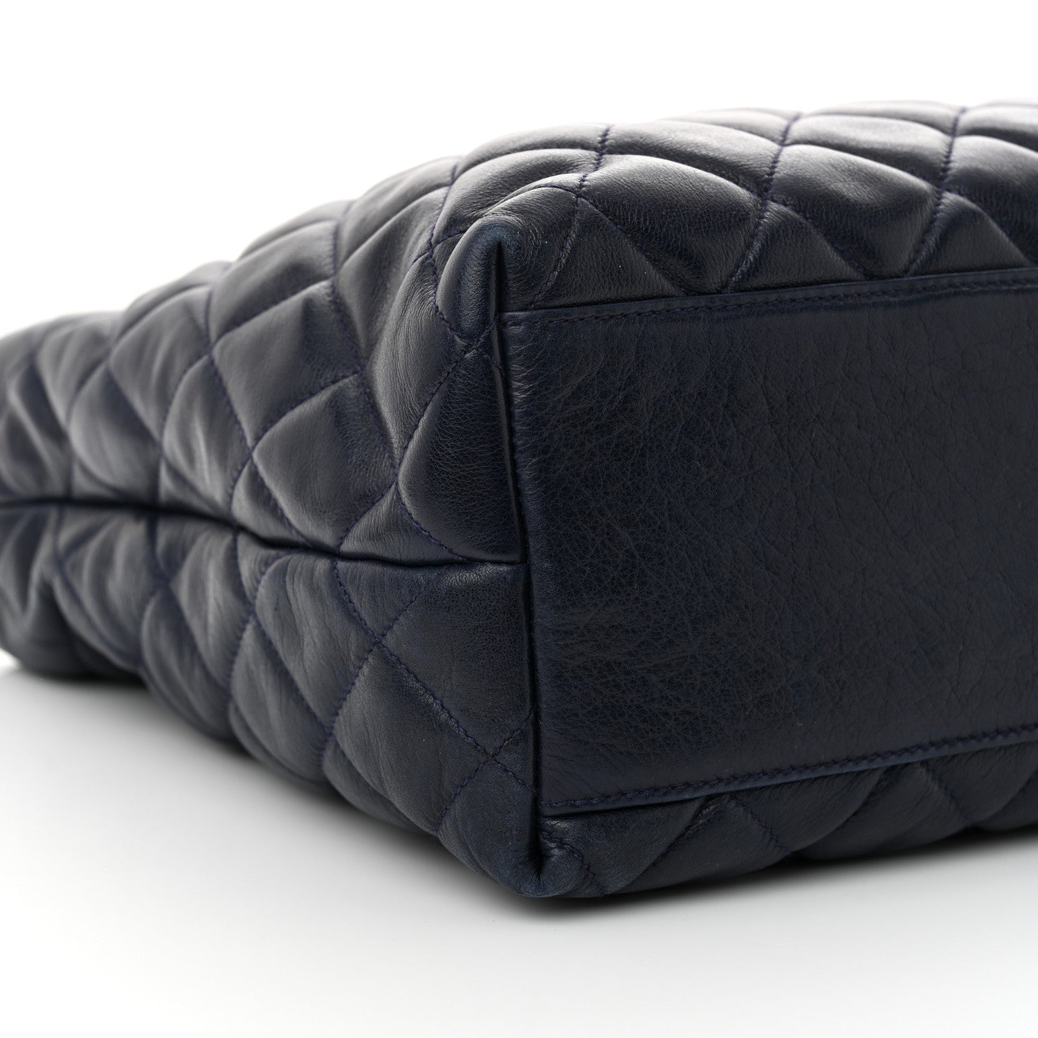 Chanel Lambskin Quilted Shoulder Bag Navy 10 of 11