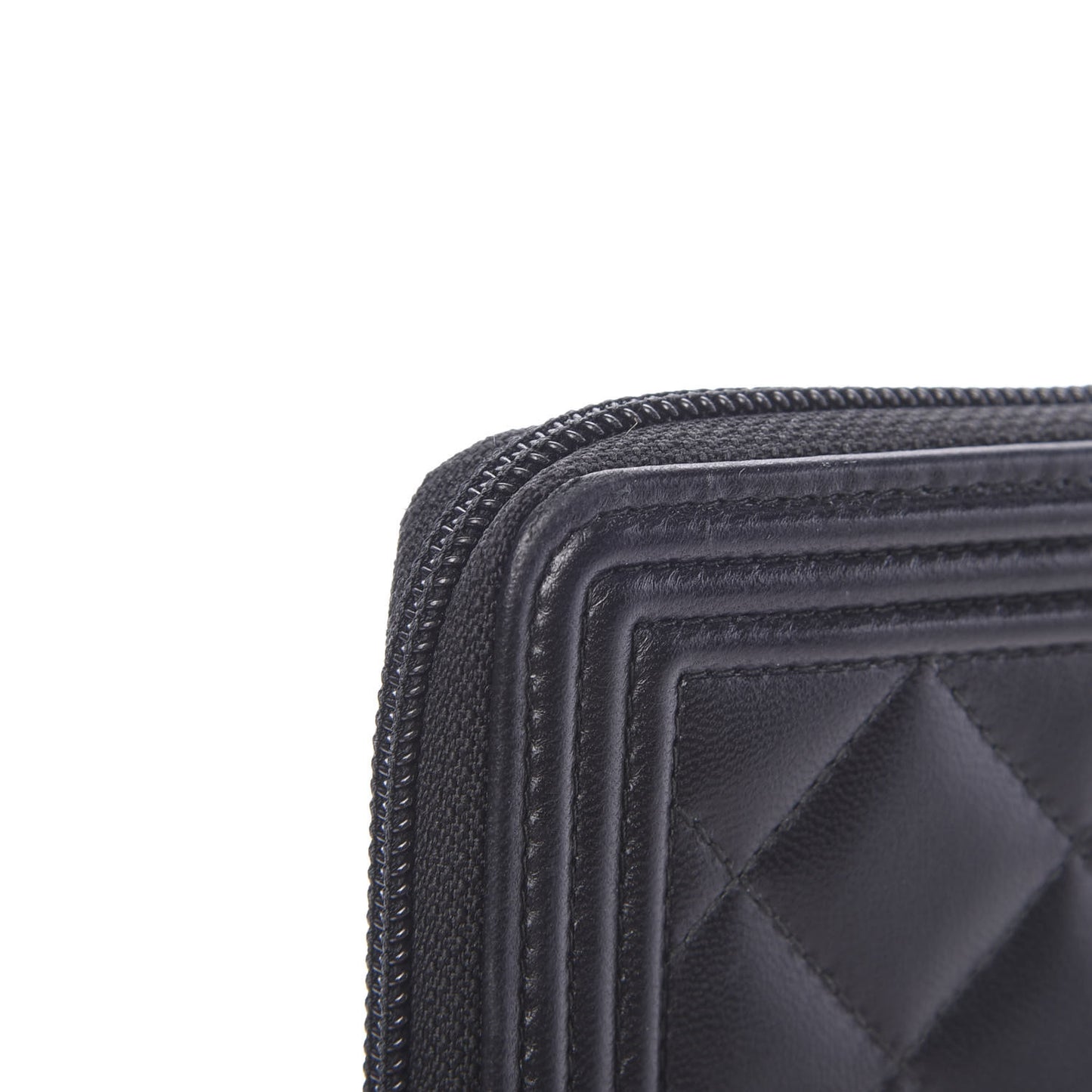 Lambskin Quilted Small Boy Zip Around Wallet Black