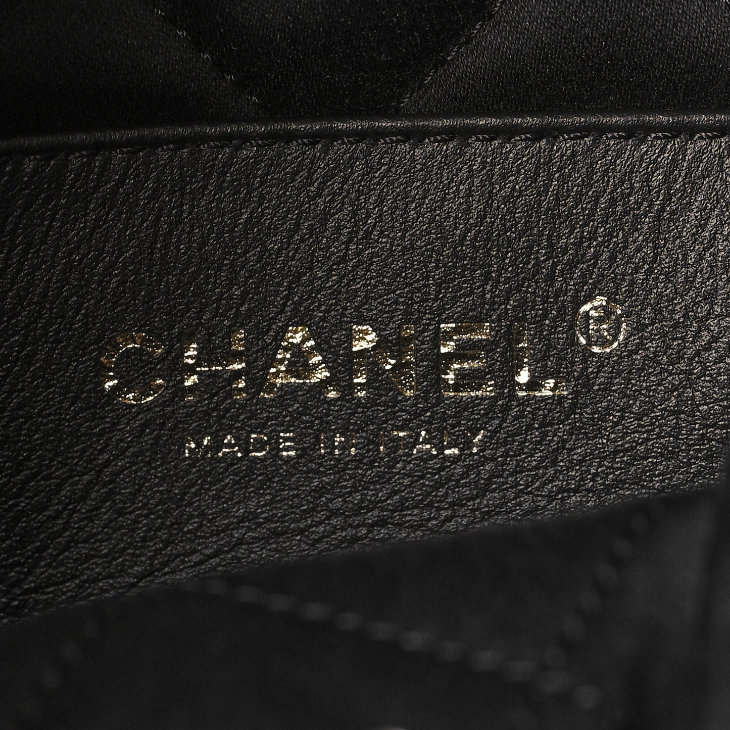 Shiny Calfskin Quilted Mini Chanel 22 Black