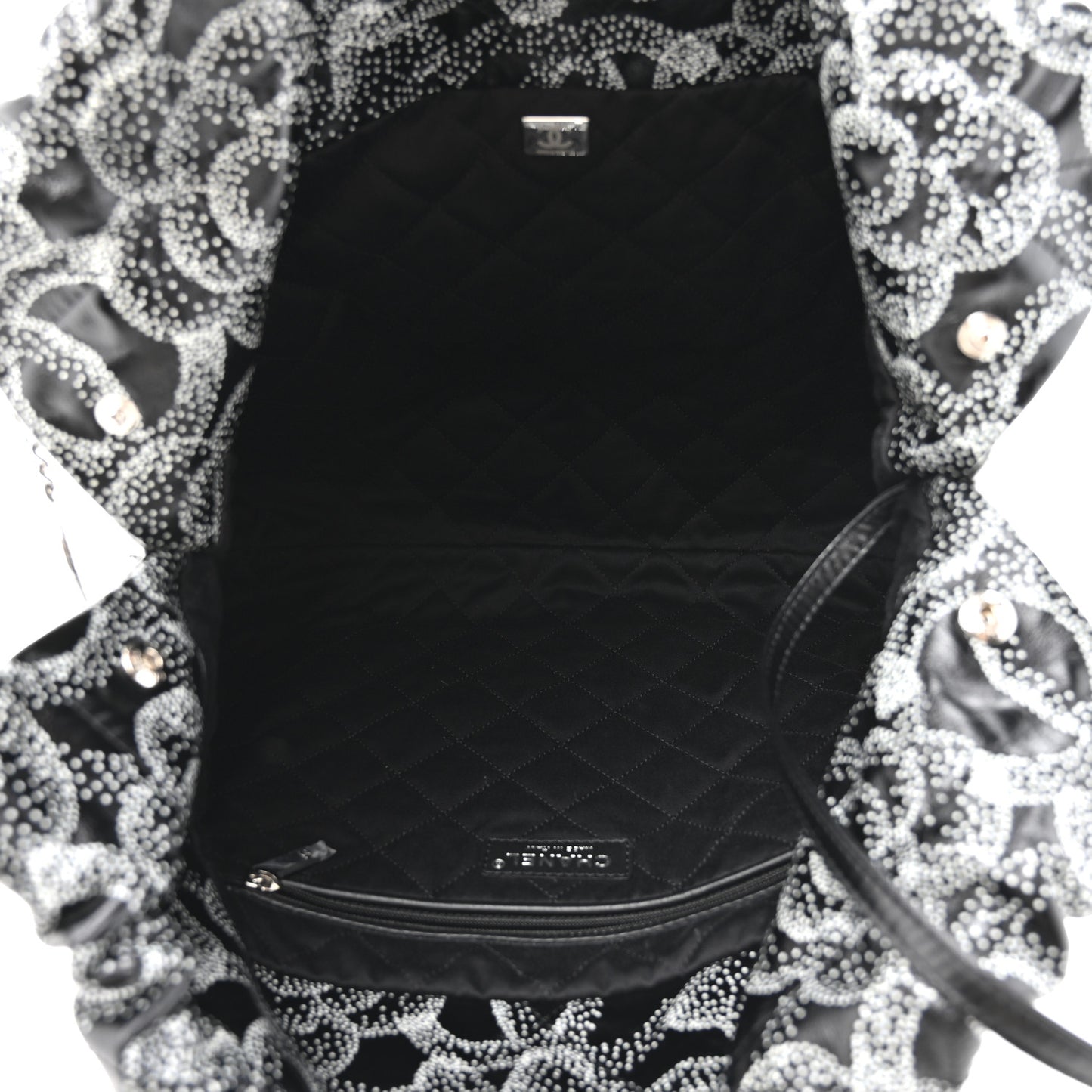 Printed Calfskin Quilted Chanel 22 Black