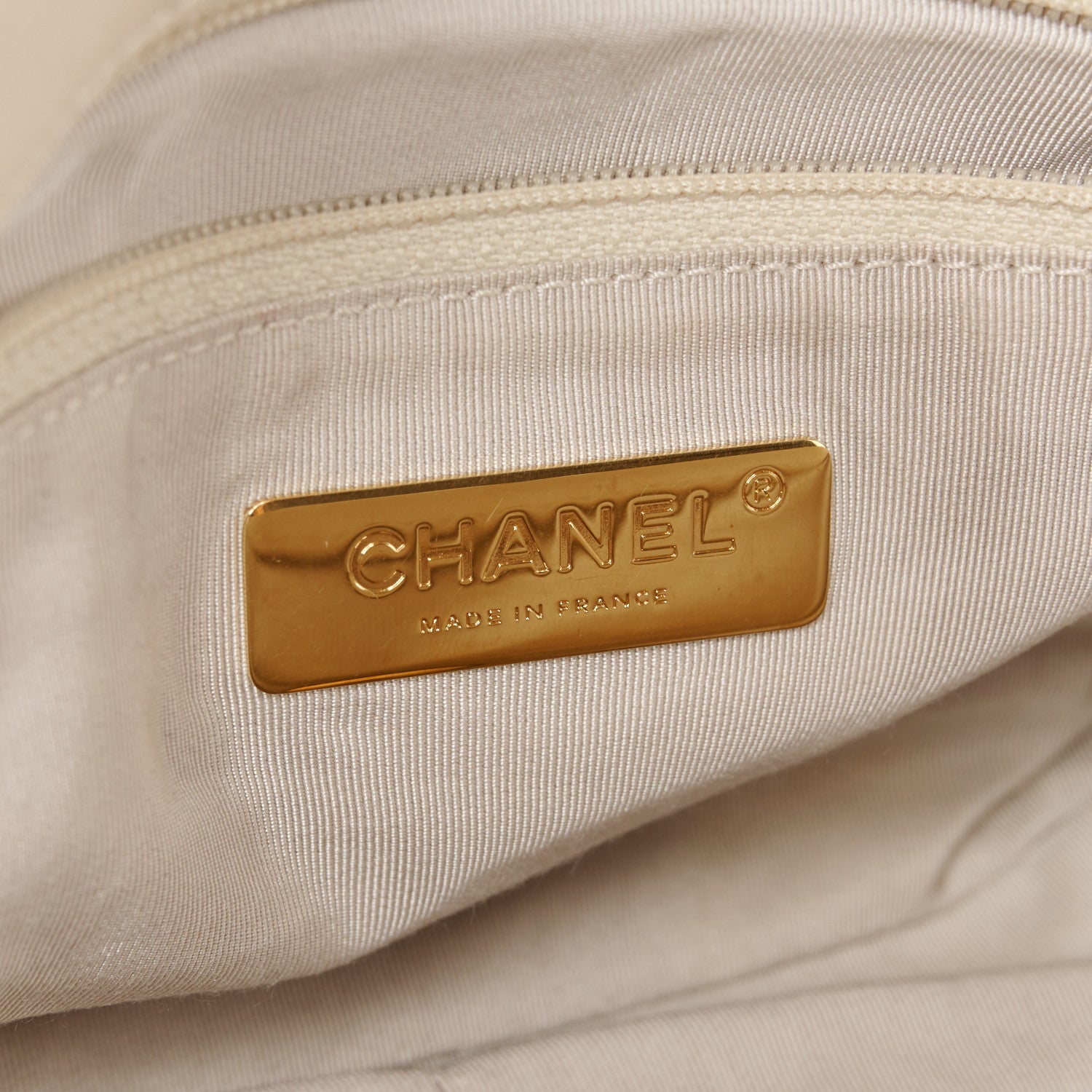 Chanel Lambskin Mixed Fibers Quilted Medium Chanel 19 Flap Beige 6 of 10