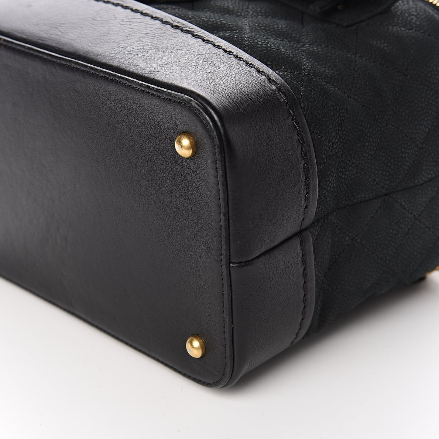 Iridescent Grained Calfskin Quilted Globe Trotter Vanity Case Black