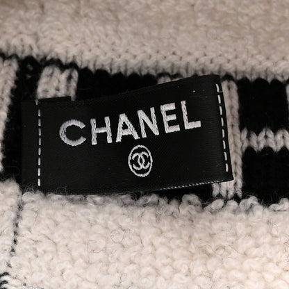 Chanel Cashmere CC Beanie Hat Ecru Black 5 of 7