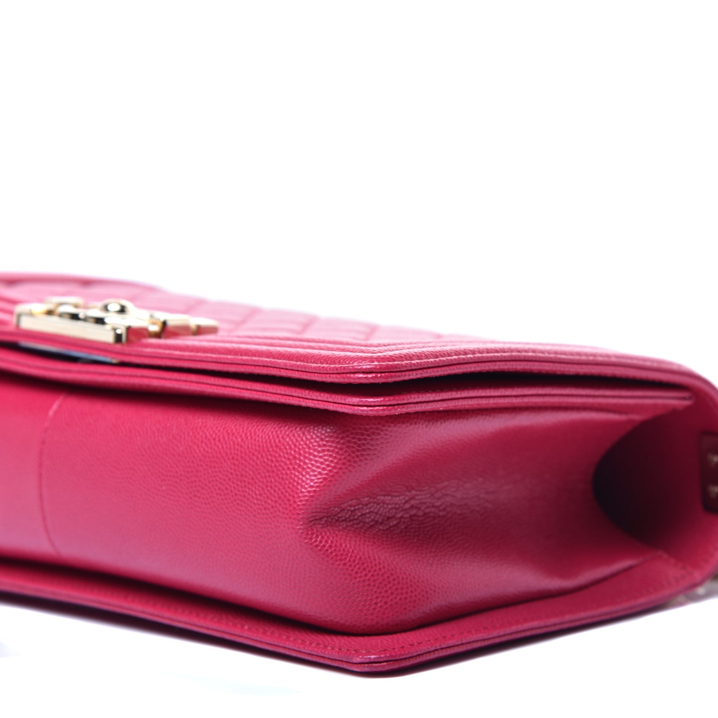 Caviar Quilted Medium Boy Flap Pink