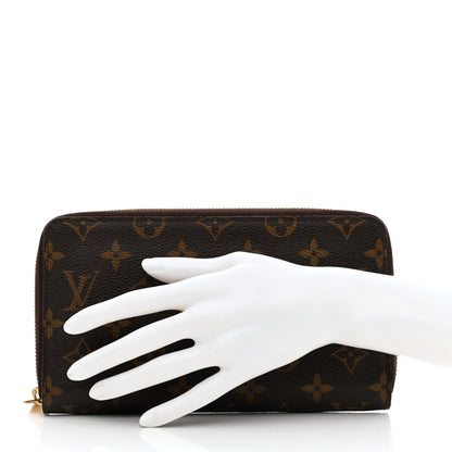 Louis Vuitton Monogram Zippy Organizer Wallet 2 of 8