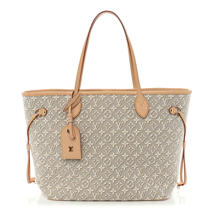Louis Vuitton Jacquard Monogram Embleme Neverfull MM Peuplier 2 of 17